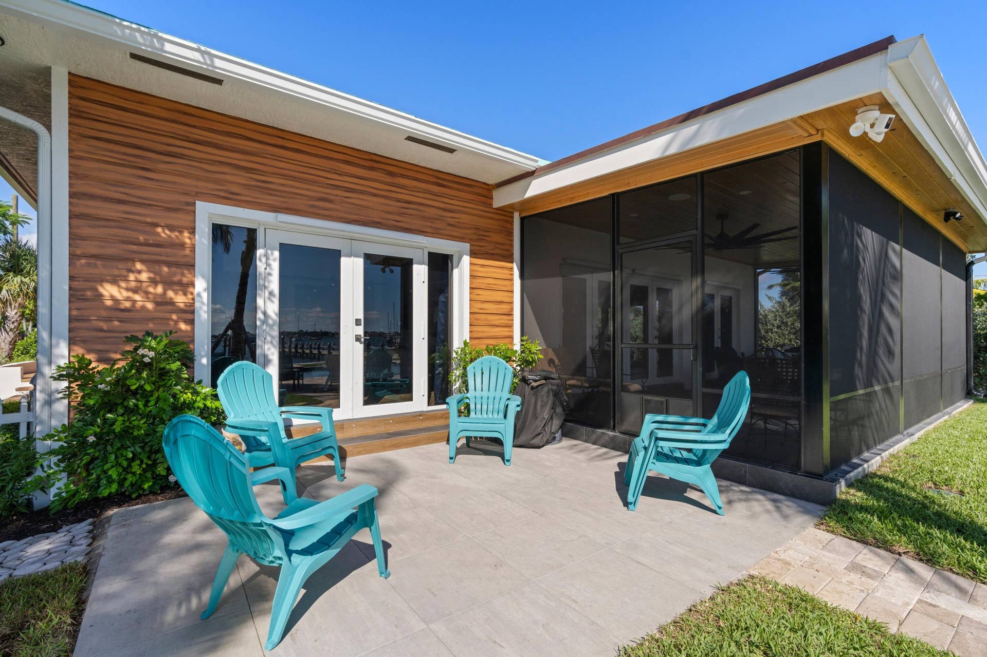 257 E 23rd Street, Riviera Beach, FL 33404 DSC04258.jpg-SMALL