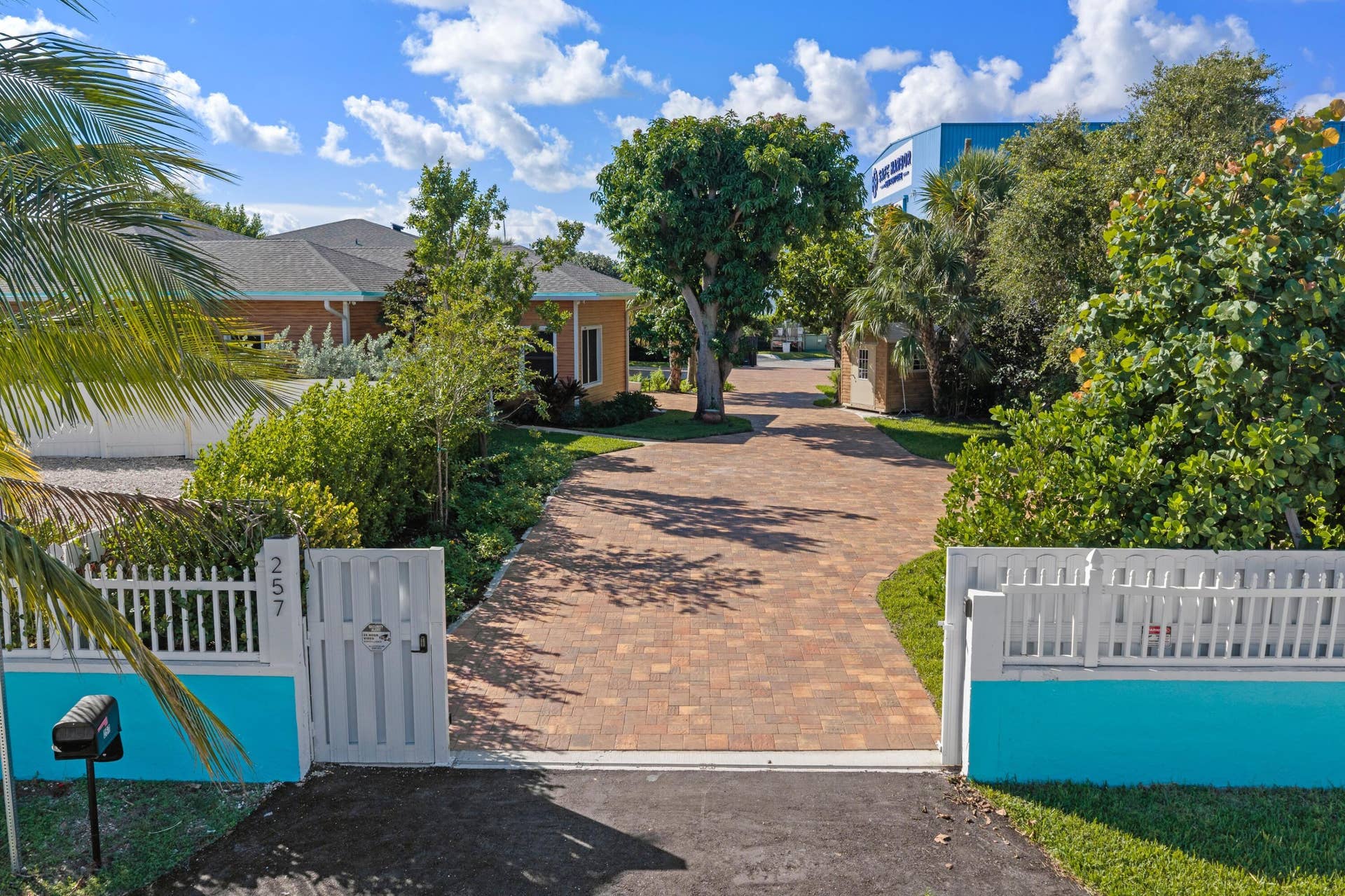 257 E 23rd Street, Riviera Beach, FL 33404 DJI_20261014103359_0091_D-Edit.jpg-SMALL
