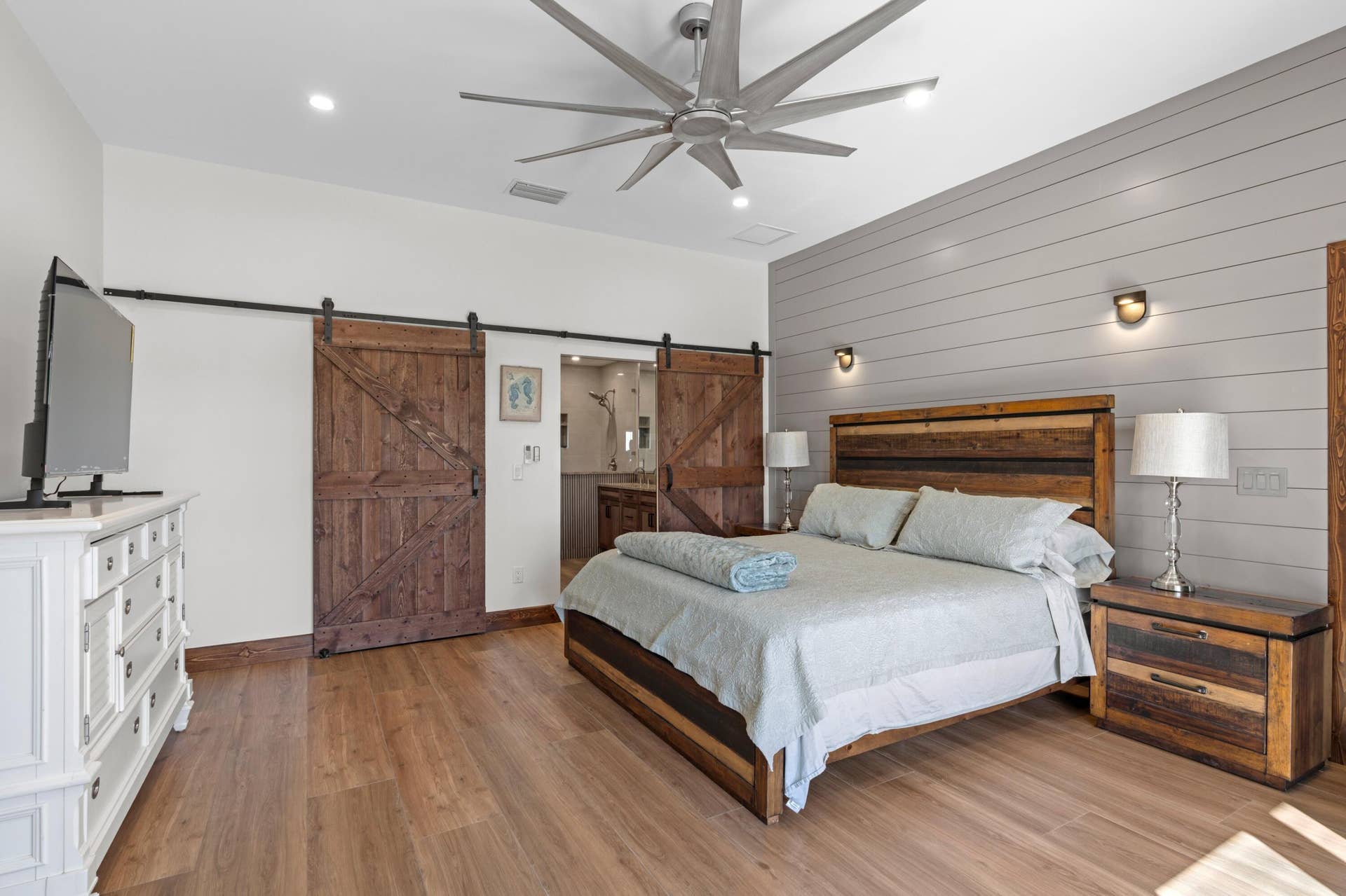 257 E 23rd Street, Riviera Beach, FL 33404 DSC04290.jpg-SMALL