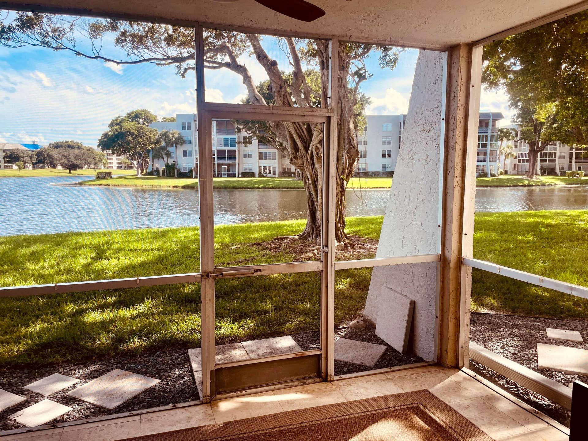 9420 Poinciana Place, Davie, FL 33324 81335101736__CBA97ED0-B7F5-486D-9F5C-05B