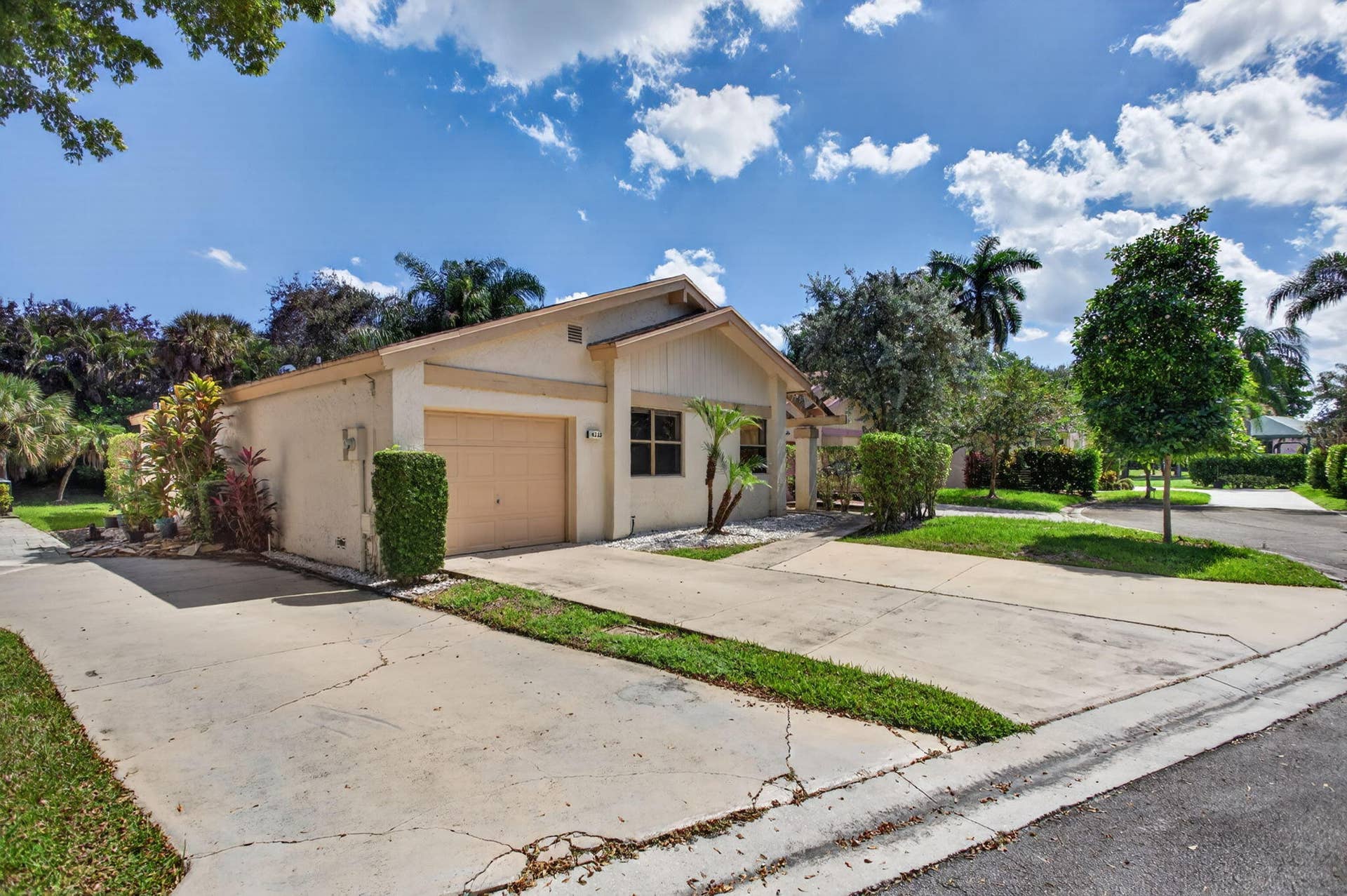 4322 ACACIA Circle, Coconut Creek, FL 33066 1000016229
