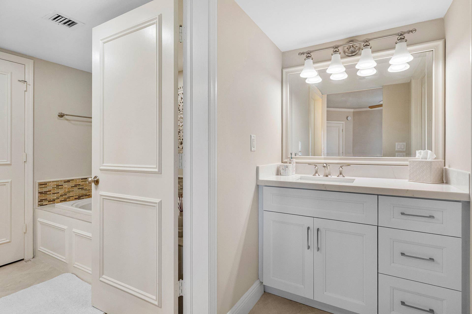 100 SE 5th Avenue, #414, Boca Raton, FL 33432 024-100Southeast5thAvenue-BocaRaton-FL-3