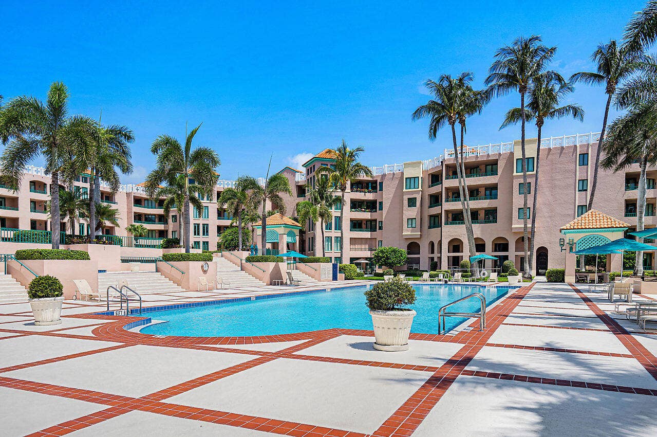 100 SE 5th Avenue, #414, Boca Raton, FL 33432 4