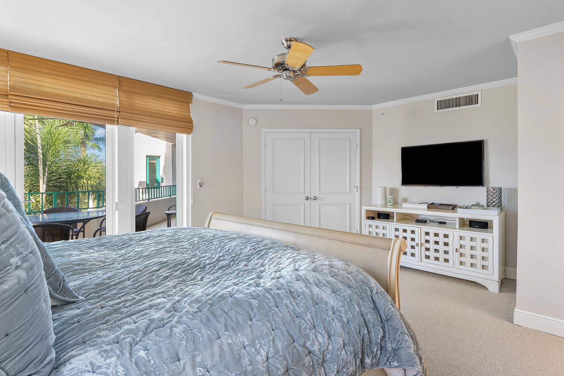 100 SE 5th Avenue, #414, Boca Raton, FL 33432 023-100Southeast5thAvenue-BocaRaton-FL-3