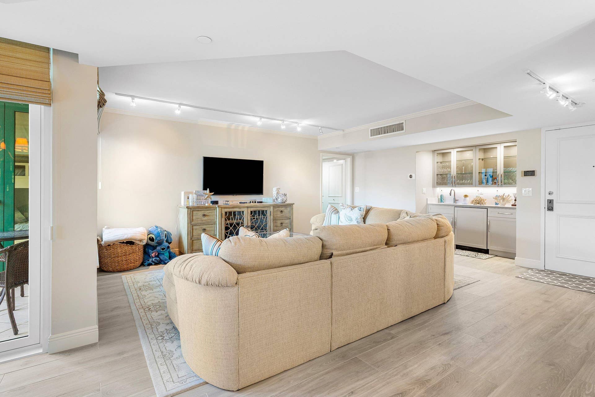 100 SE 5th Avenue, #414, Boca Raton, FL 33432 002-100Southeast5thAvenue-BocaRaton-FL-3