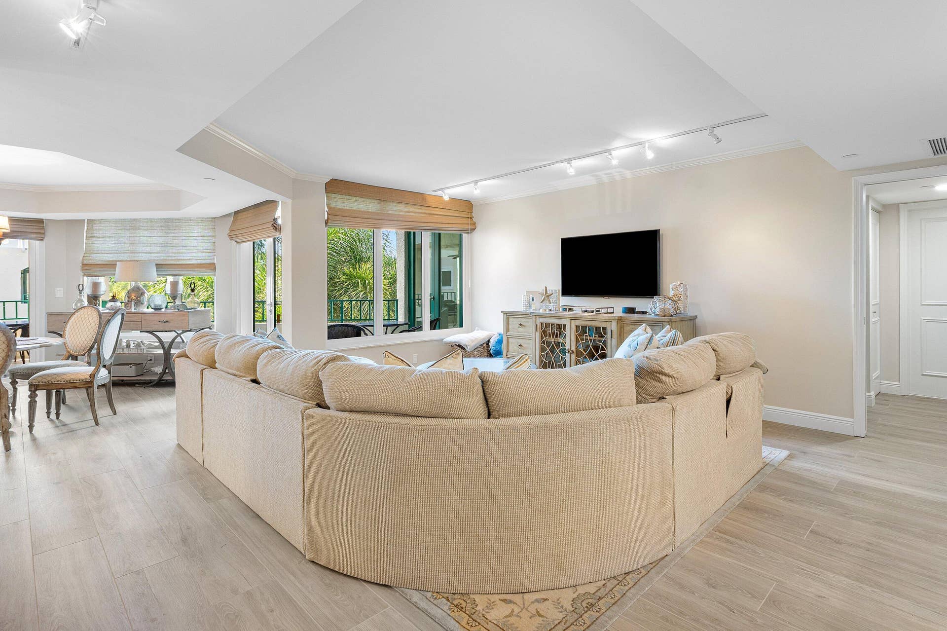100 SE 5th Avenue, #414, Boca Raton, FL 33432 003-100Southeast5thAvenue-BocaRaton-FL-3