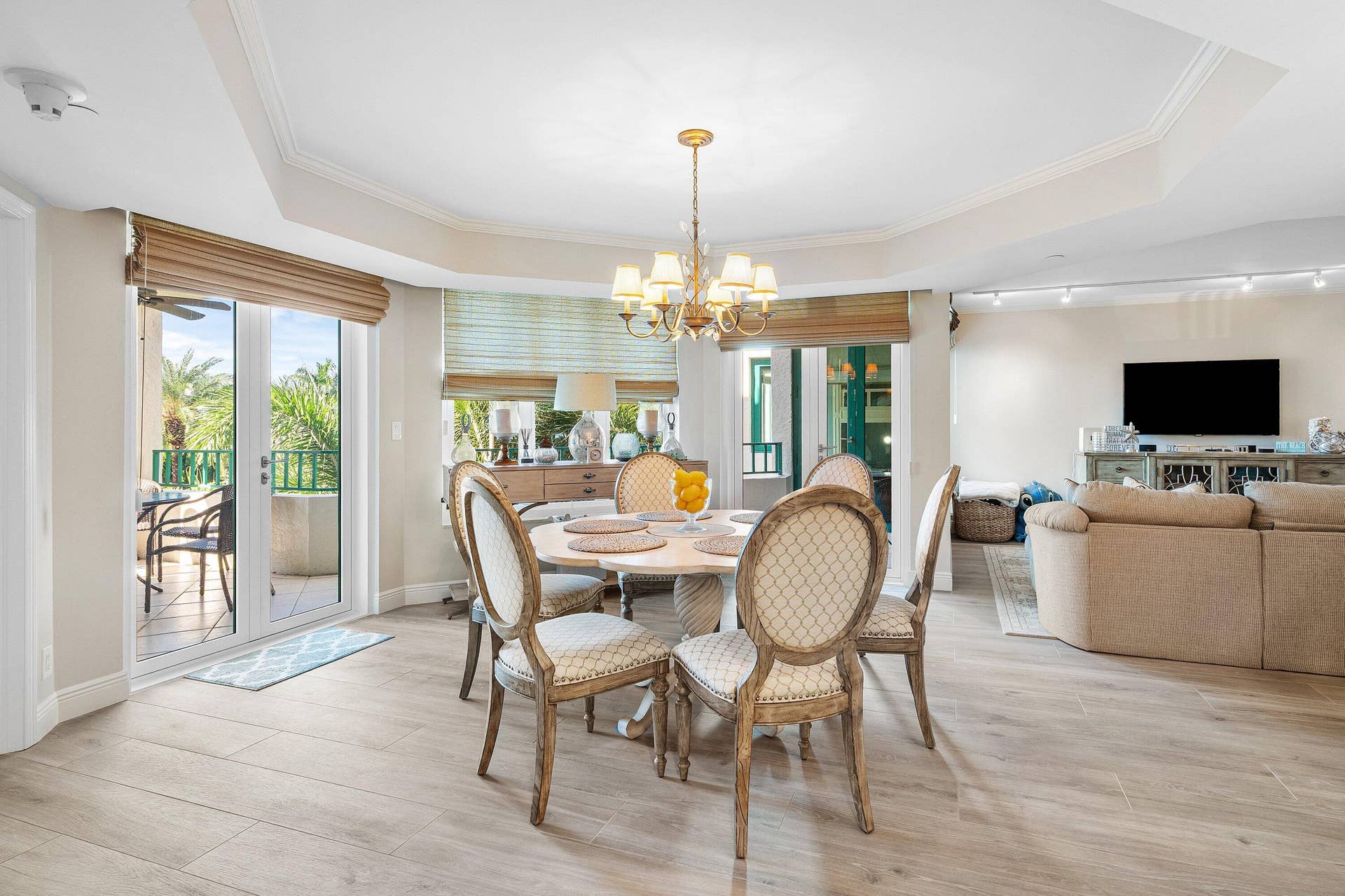 100 SE 5th Avenue, #414, Boca Raton, FL 33432 007-100Southeast5thAvenue-BocaRaton-FL-3