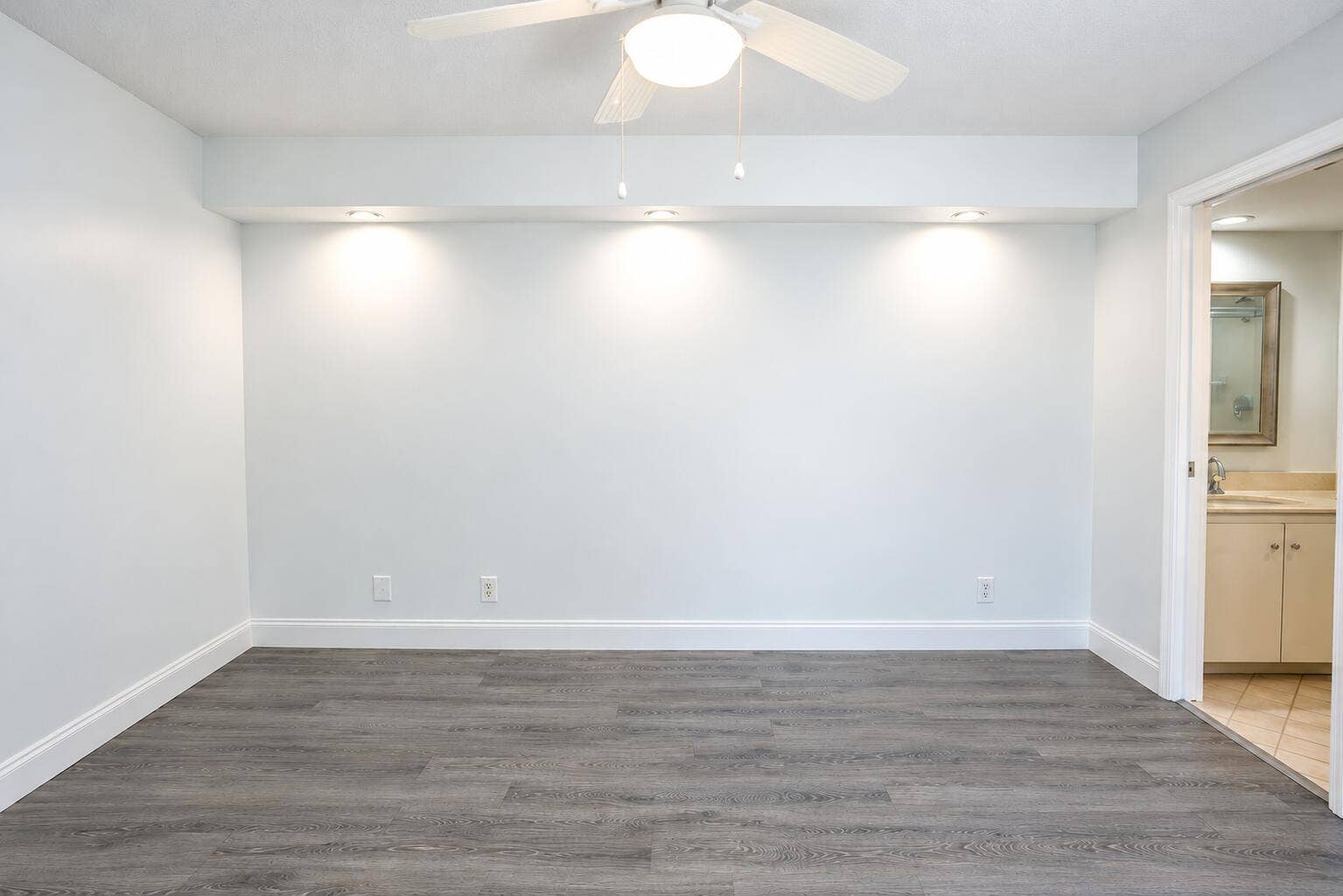 9851 NW 6th Place, Plantation, FL 33324 IMG_4703