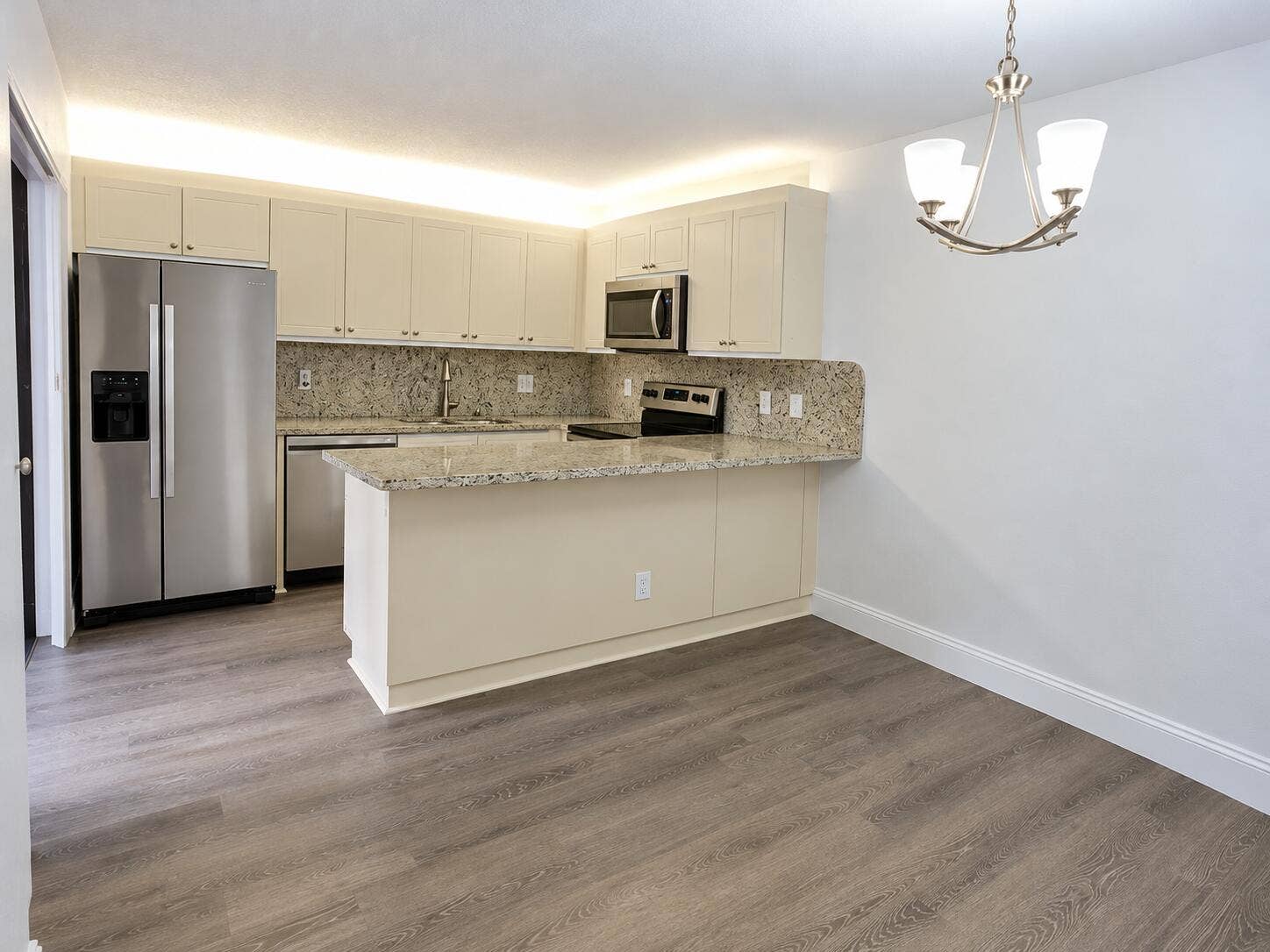9851 NW 6th Place, Plantation, FL 33324 IMG_4626