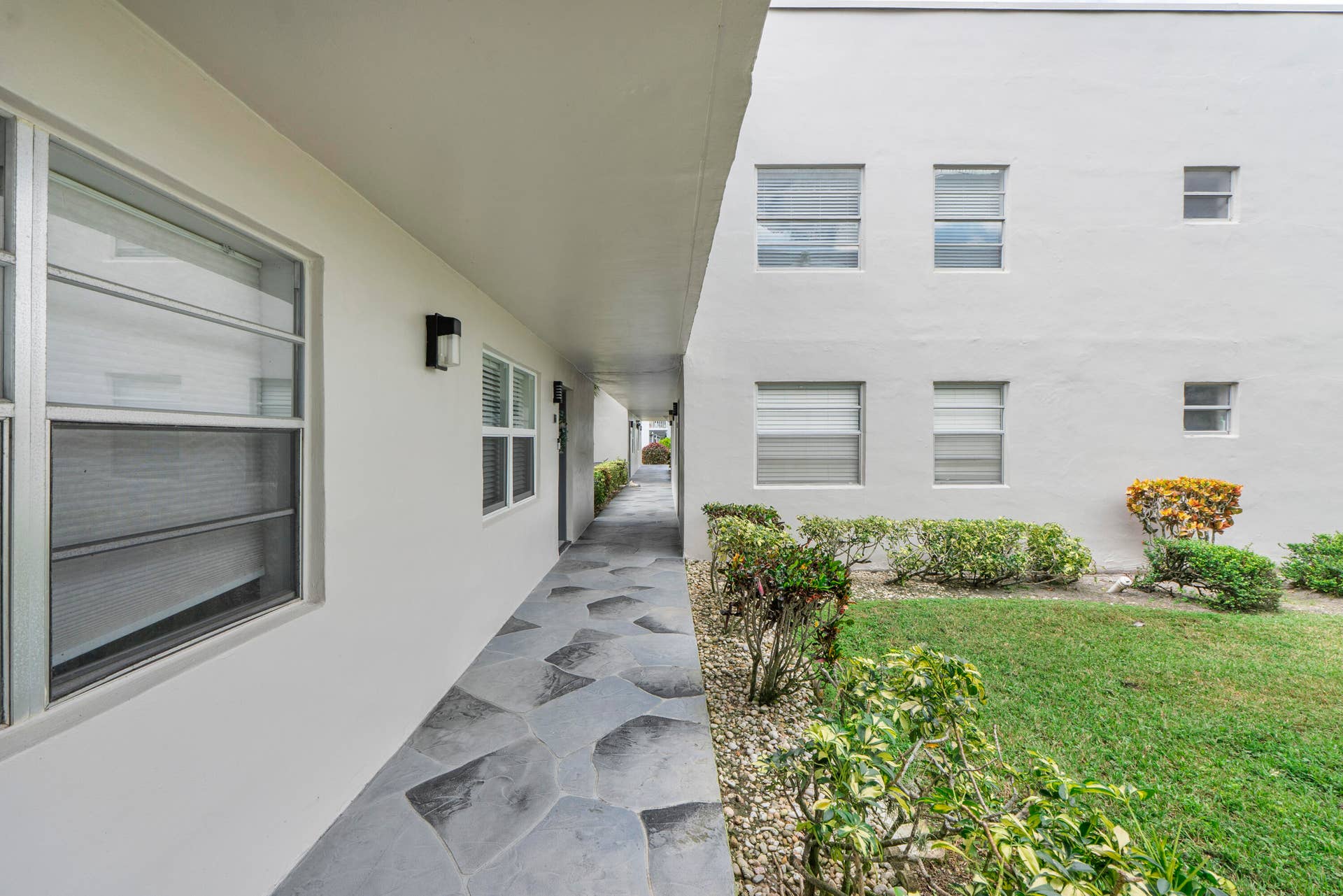 197 Normandy Ln_033