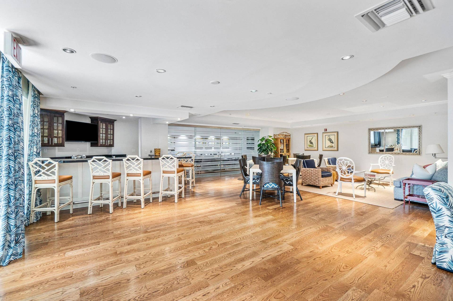 Club Room