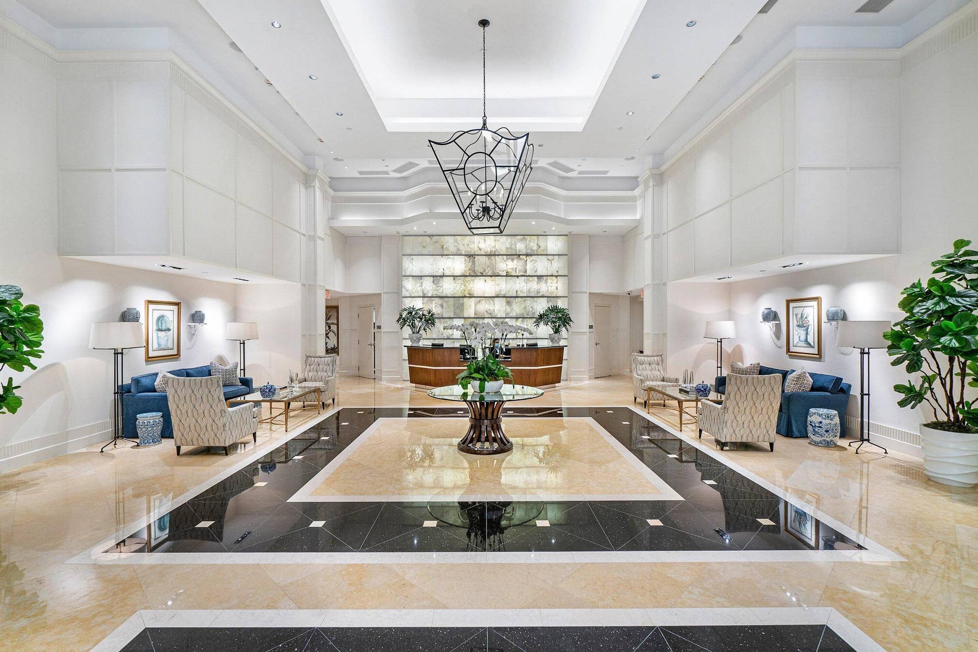 Lobby with 24/7 Concierge.