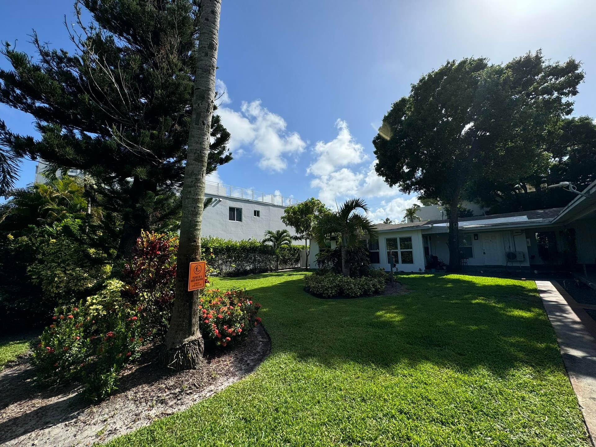 625 NE 14TH Avenue, #4, Fort Lauderdale, FL 33304 IMG_1223