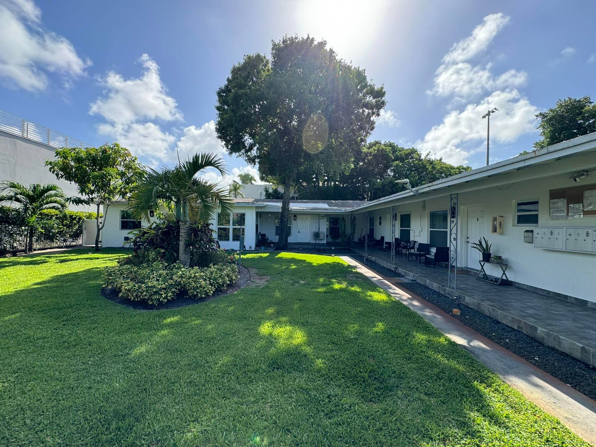 625 NE 14TH Avenue, #4, Fort Lauderdale, FL 33304 IMG_1222