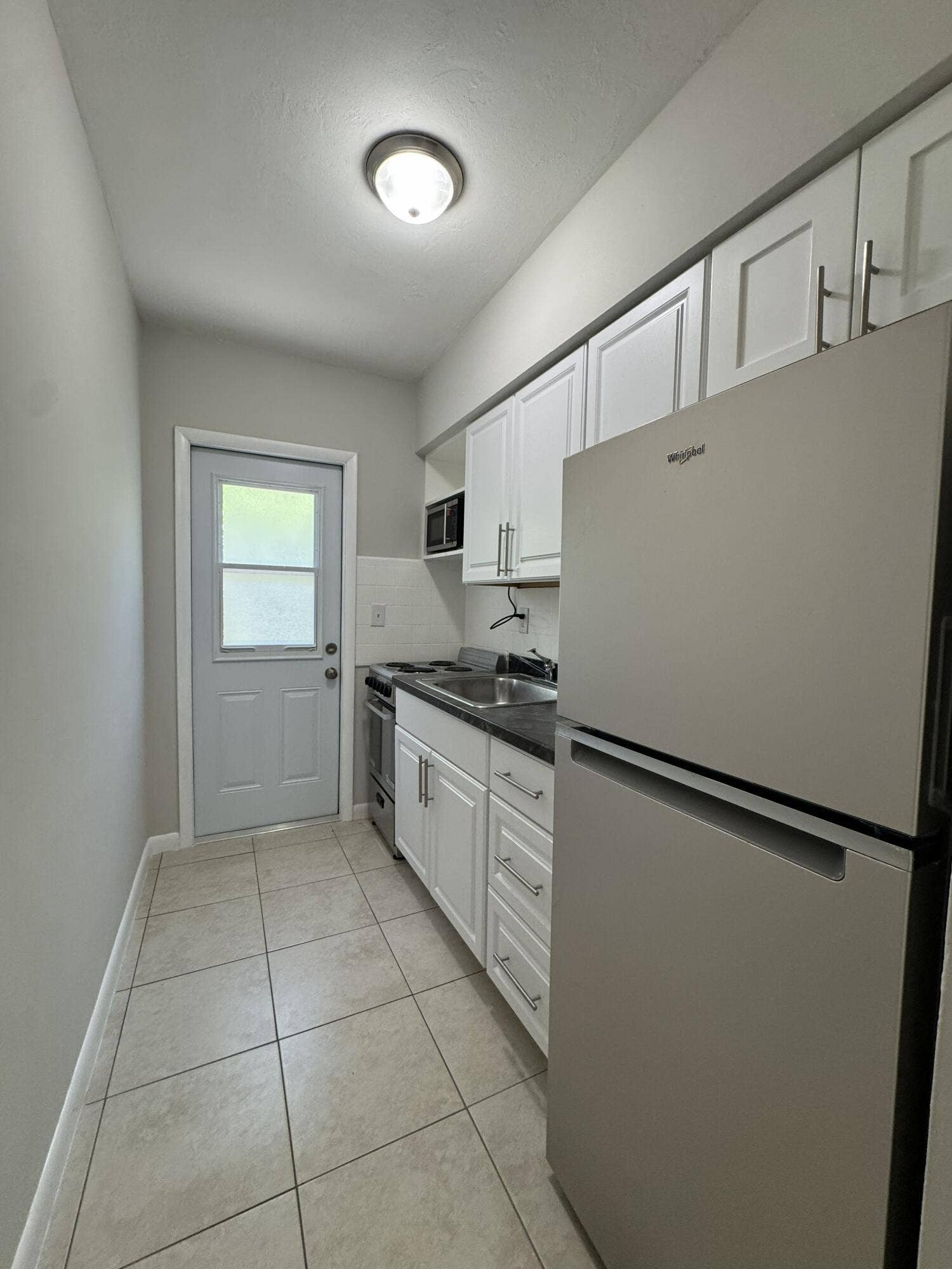 625 NE 14TH Avenue, #4, Fort Lauderdale, FL 33304 IMG_5795