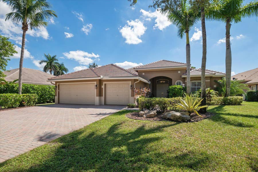 Property photo for 10888 NW 67TH Place, Parkland, FL