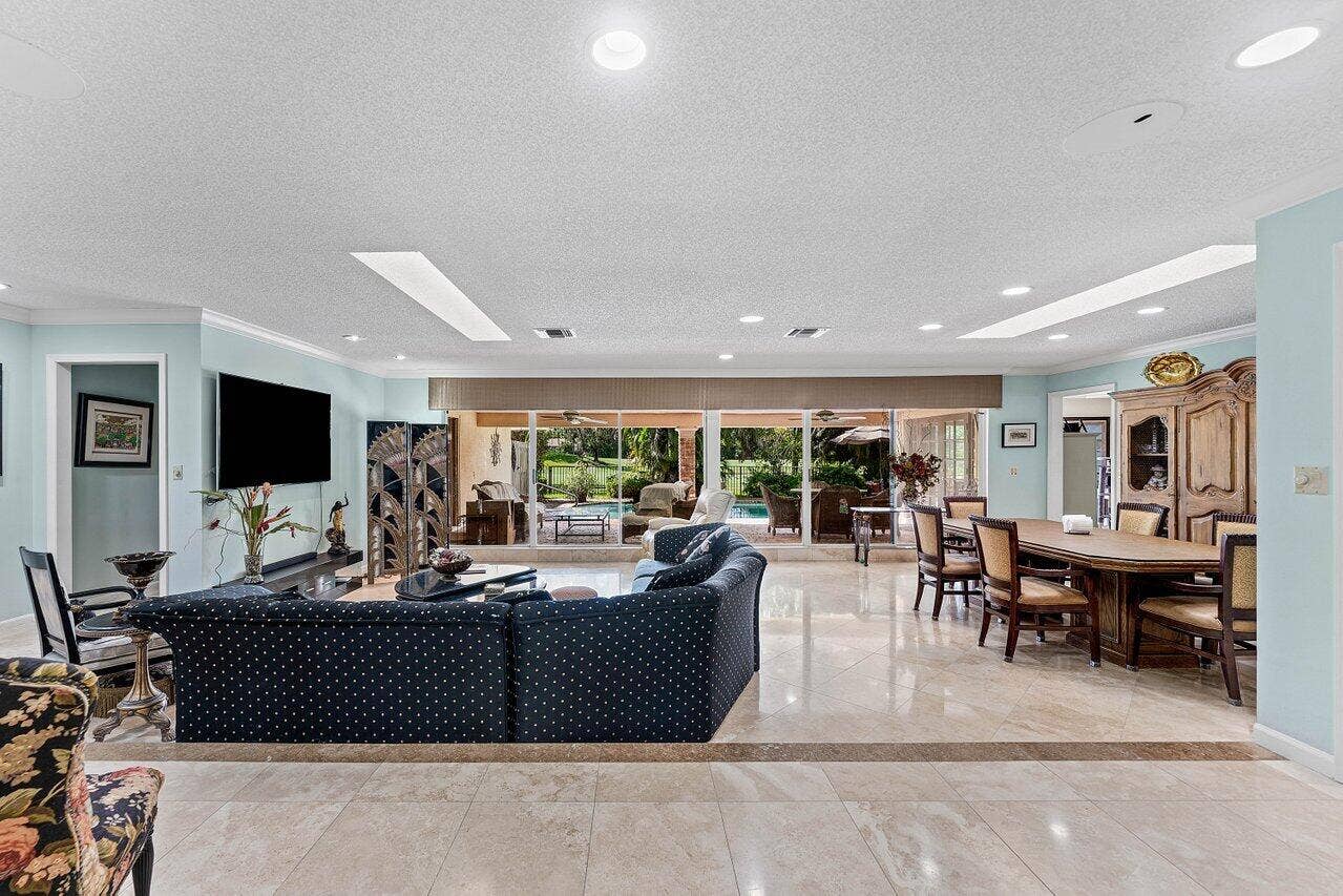 16821 Rose Apple Drive, Delray Beach, FL 33445 007-16821RoseAppleDrive