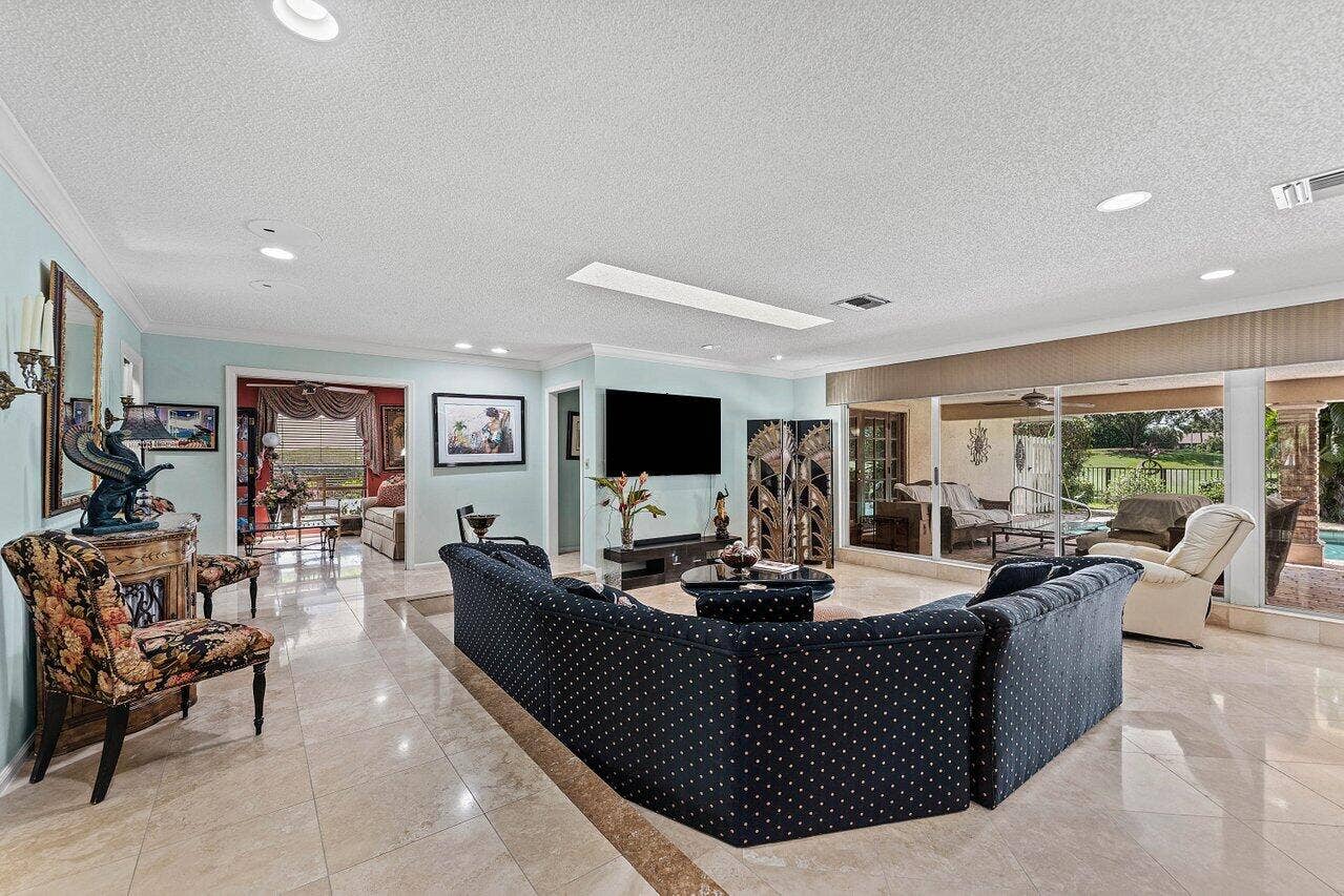 16821 Rose Apple Drive, Delray Beach, FL 33445 008-16821RoseAppleDrive