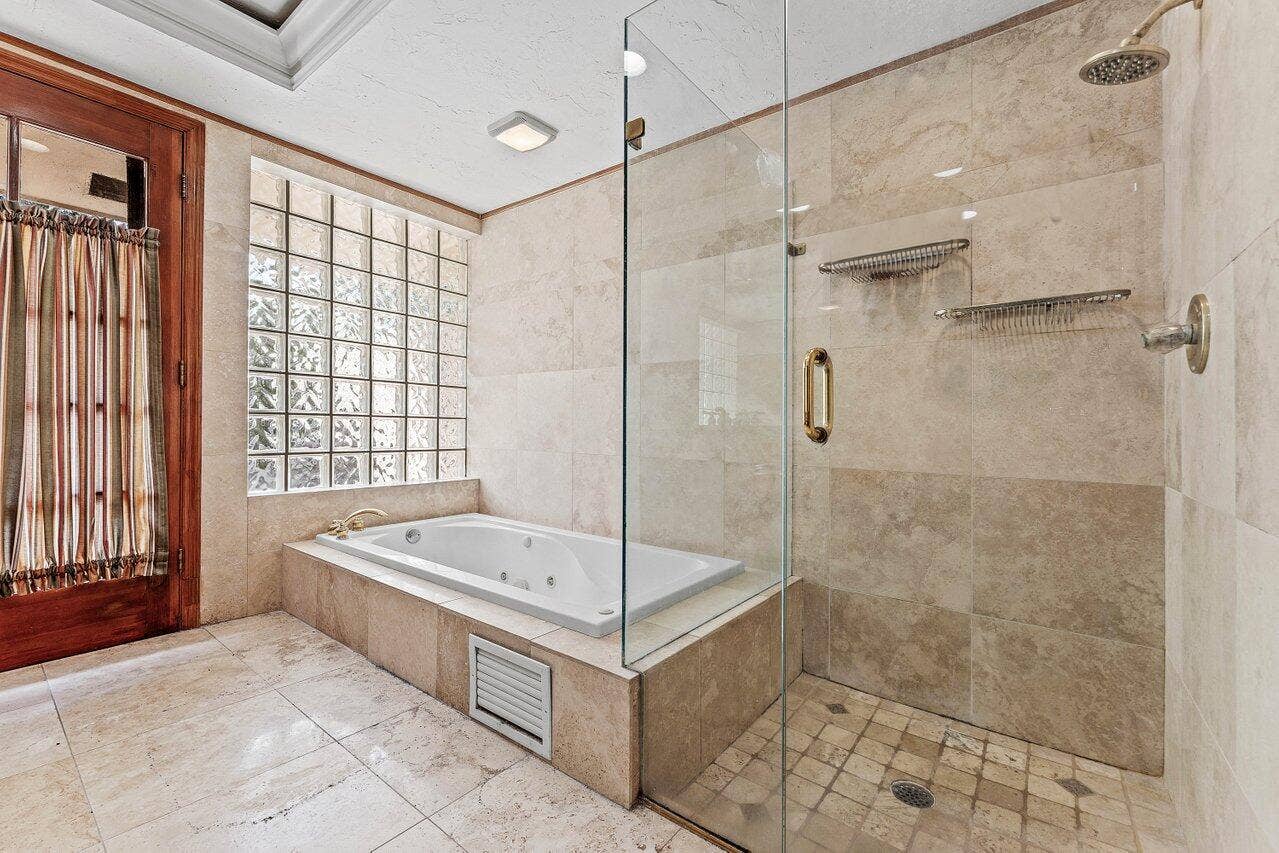 16821 Rose Apple Drive, Delray Beach, FL 33445 028-16821RoseAppleDrive