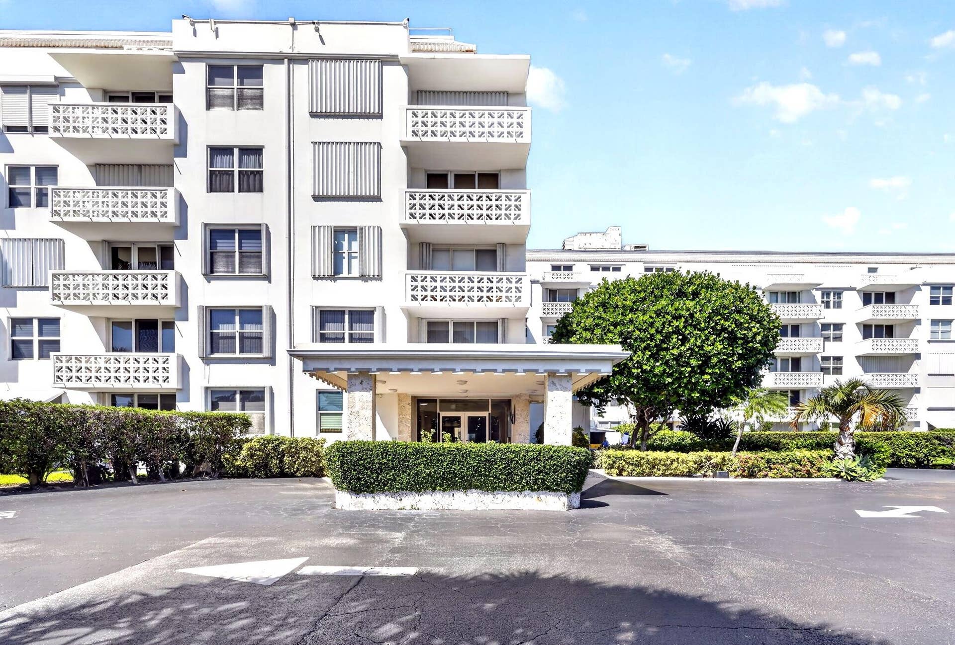 2840 S Ocean Boulevard, #3070, Palm Beach, FL 33480 1-web-or-mls-_14A2868