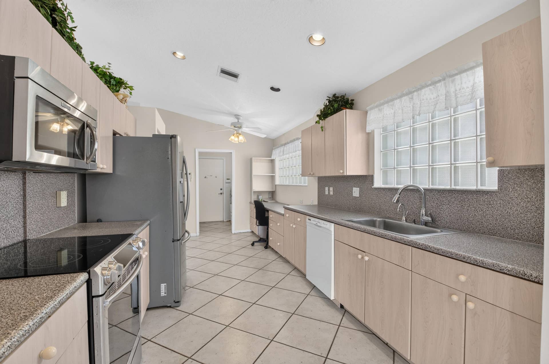 12640 Coral Lakes Drive, Boynton Beach, FL 33437 DSC_7850