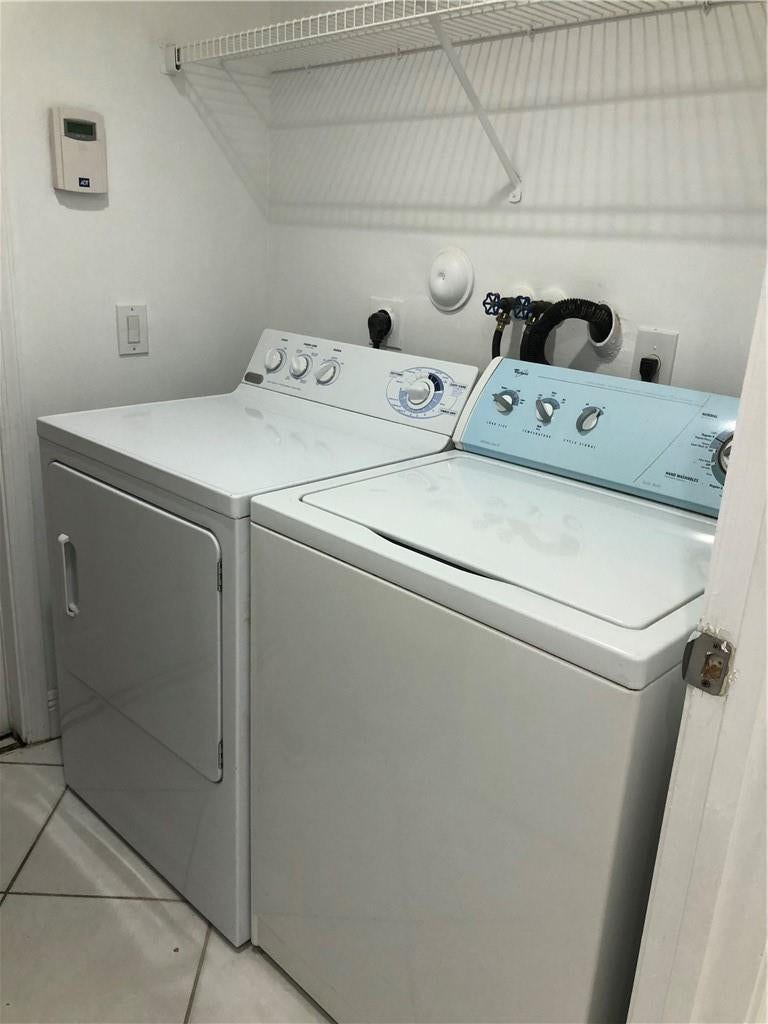 887 SAVANNAH FALLS Drive, Weston, FL 33327 Photo 22