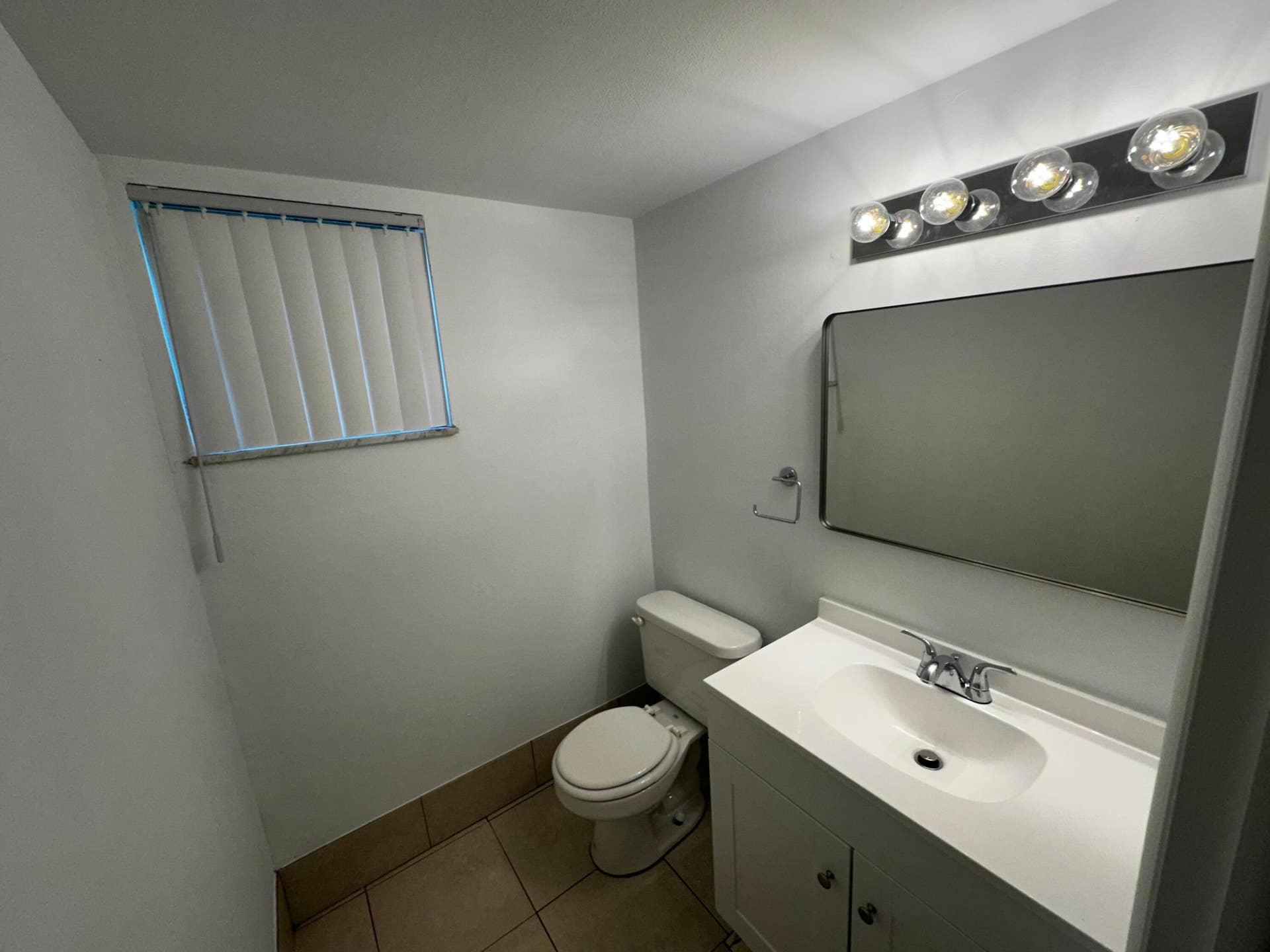 3777 NW 78TH Avenue, #6A, Davie, FL 33024 bathroom gv