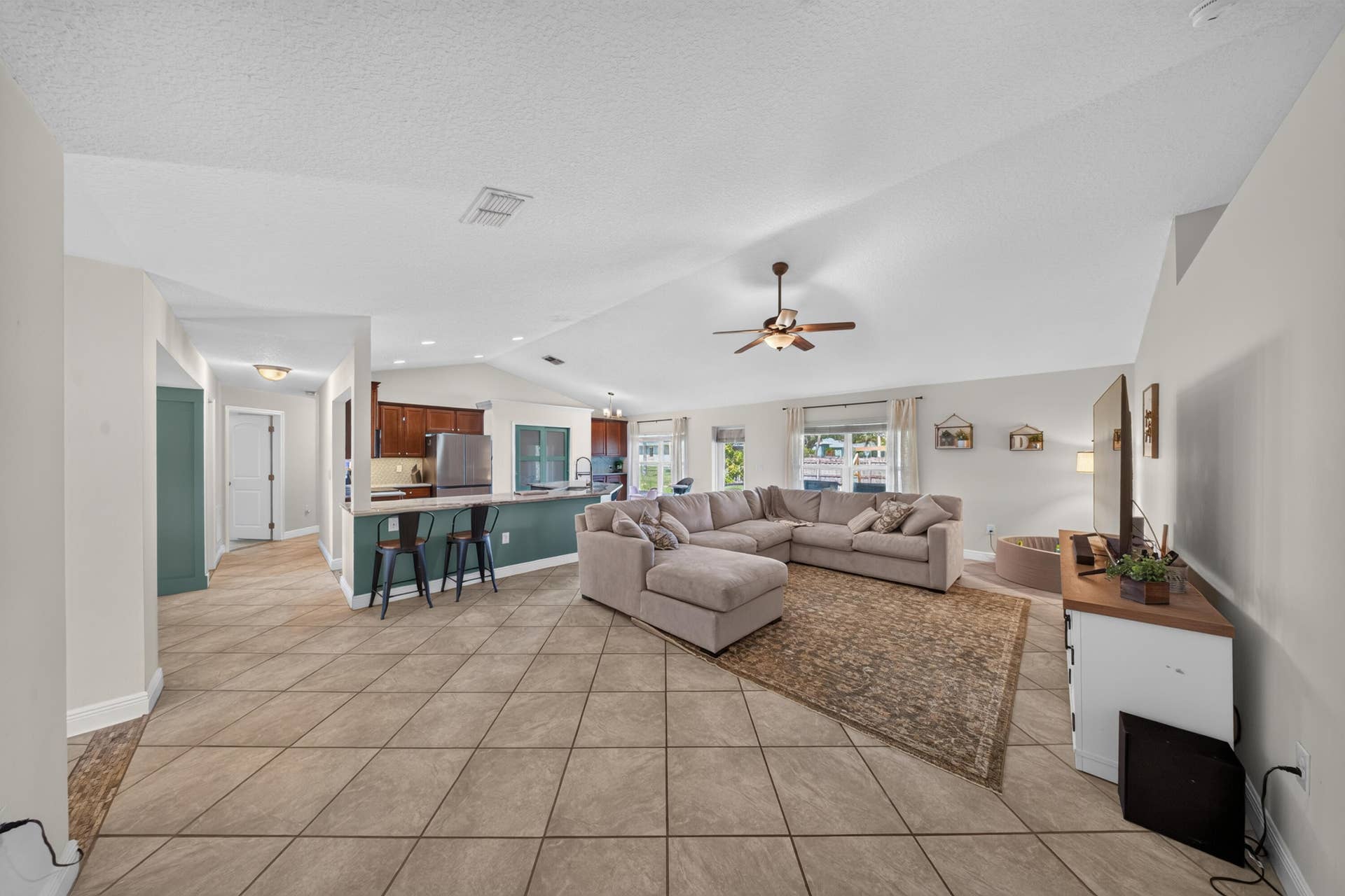 1337 SW PORTER Road, Port St Lucie, FL 34953 DSC00585