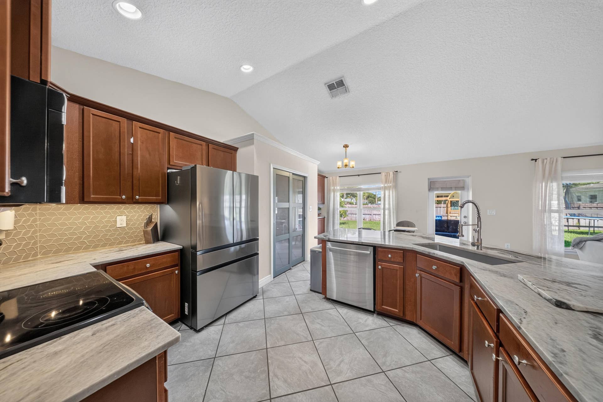 1337 SW PORTER Road, Port St Lucie, FL 34953 DSC00650