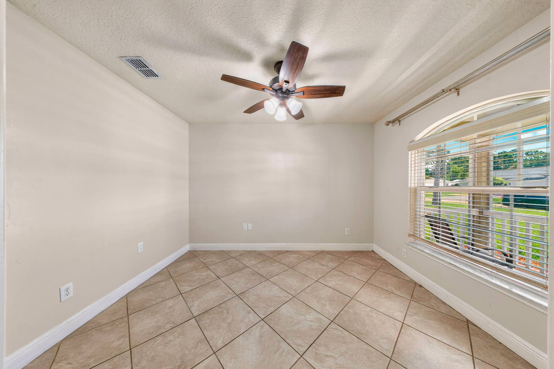 1337 SW PORTER Road, Port St Lucie, FL 34953 DSC00555-Edit