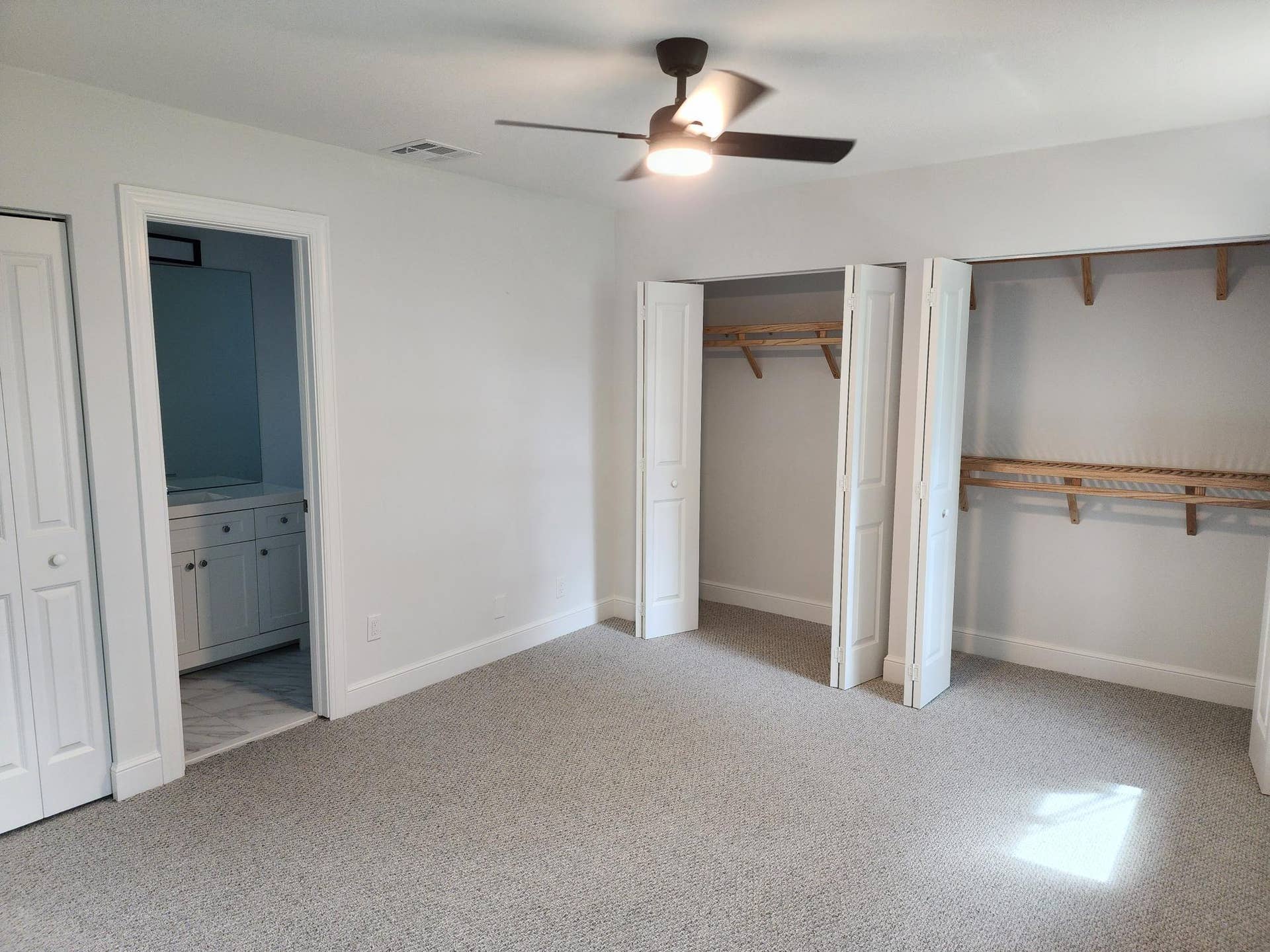 9885 Riverside Drive, Coral Springs, FL 33071 master bedroom