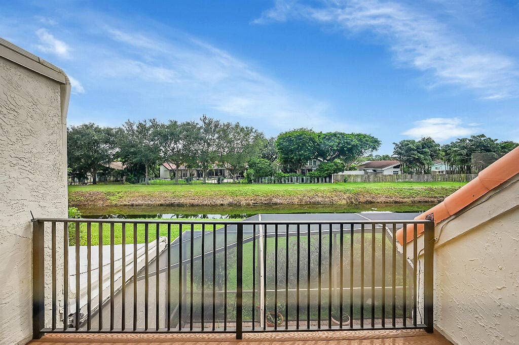 6130 Via Tierra Drive, Boca Raton, FL 33433 6130 Via Tierra Drive, Boca Raton