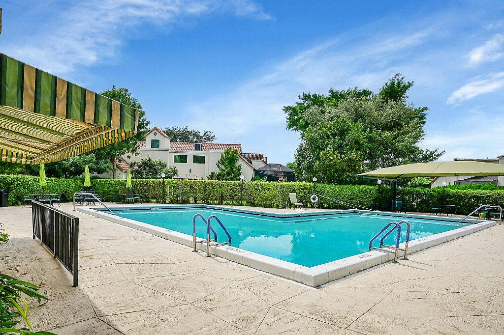 6130 Via Tierra Drive, Boca Raton, FL 33433 6130 Via Tierra Drive, Boca Raton