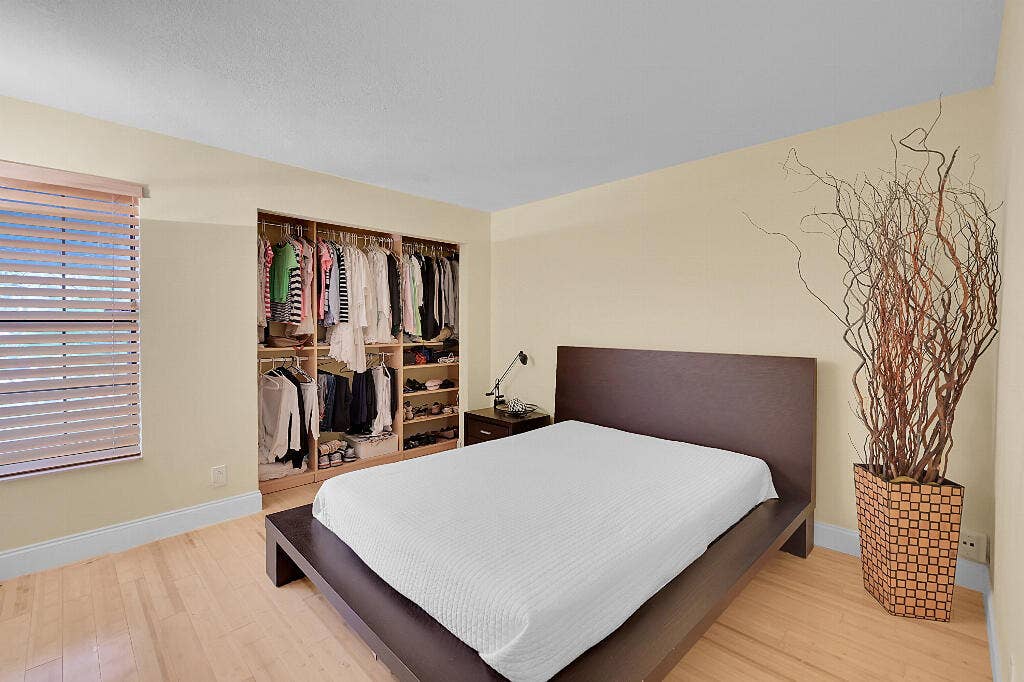 6130 Via Tierra Drive, Boca Raton, FL 33433 6130 Via Tierra Drive, Boca Raton