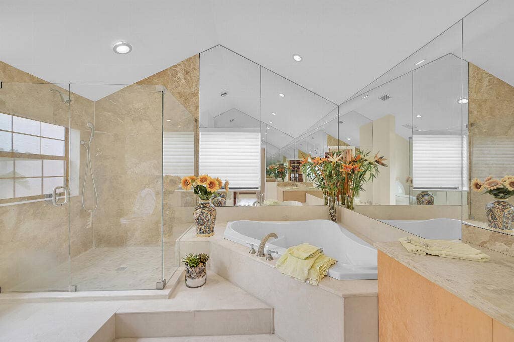 6130 Via Tierra Drive, Boca Raton, FL 33433 6130 Via Tierra Drive, Boca Raton