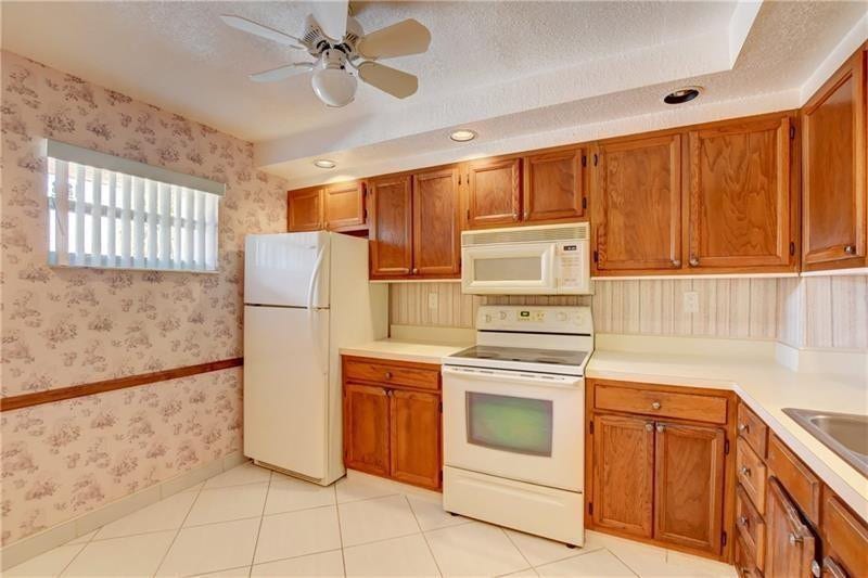 8735 Ramblewood Drive, #212, Coral Springs, Coral Springs, FL 33071 Photo 1