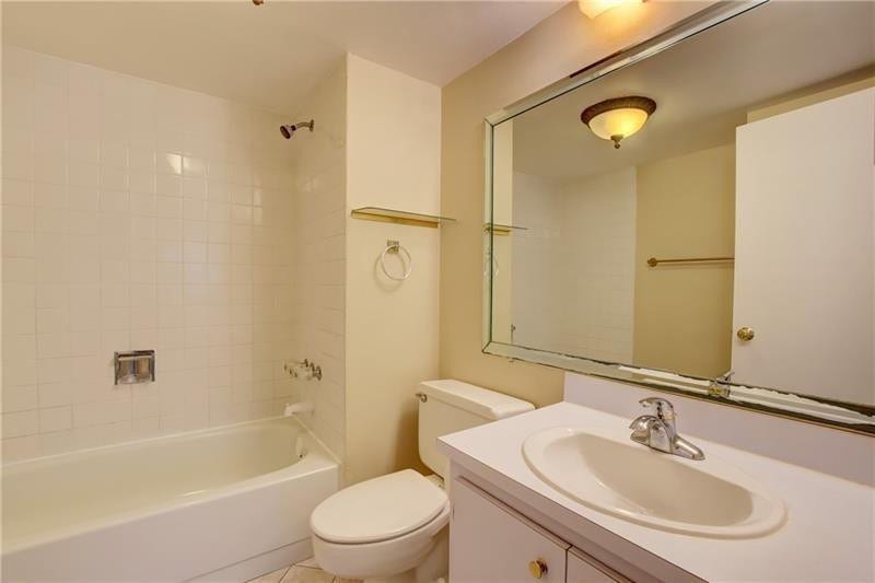 8735 Ramblewood Drive, #212, Coral Springs, Coral Springs, FL 33071 Photo 12