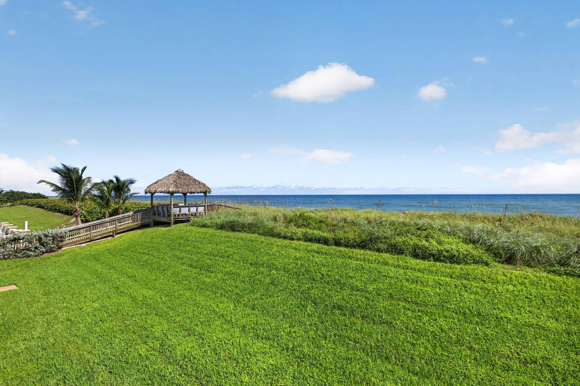 10152 S OCEAN Drive, #213B, Jensen Beach, FL 34957 26-web-or-mls-3A5A6987