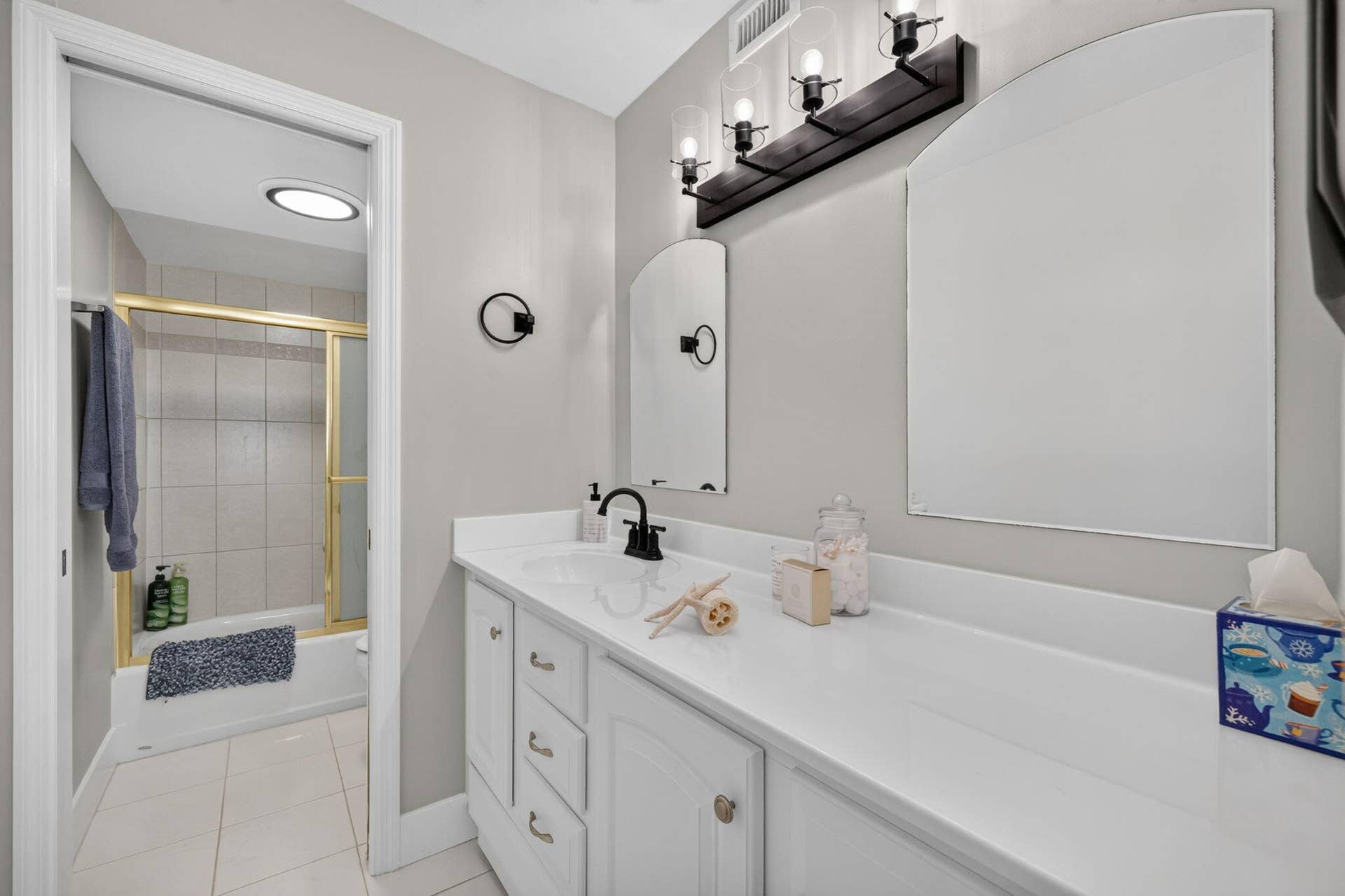10152 S OCEAN Drive, #213B, Jensen Beach, FL 34957 17-web-or-mls-3A5A6939