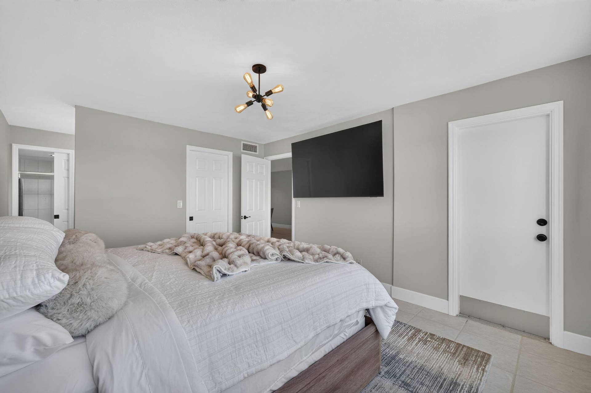 10152 S OCEAN Drive, #213B, Jensen Beach, FL 34957 16-web-or-mls-3A5A6932