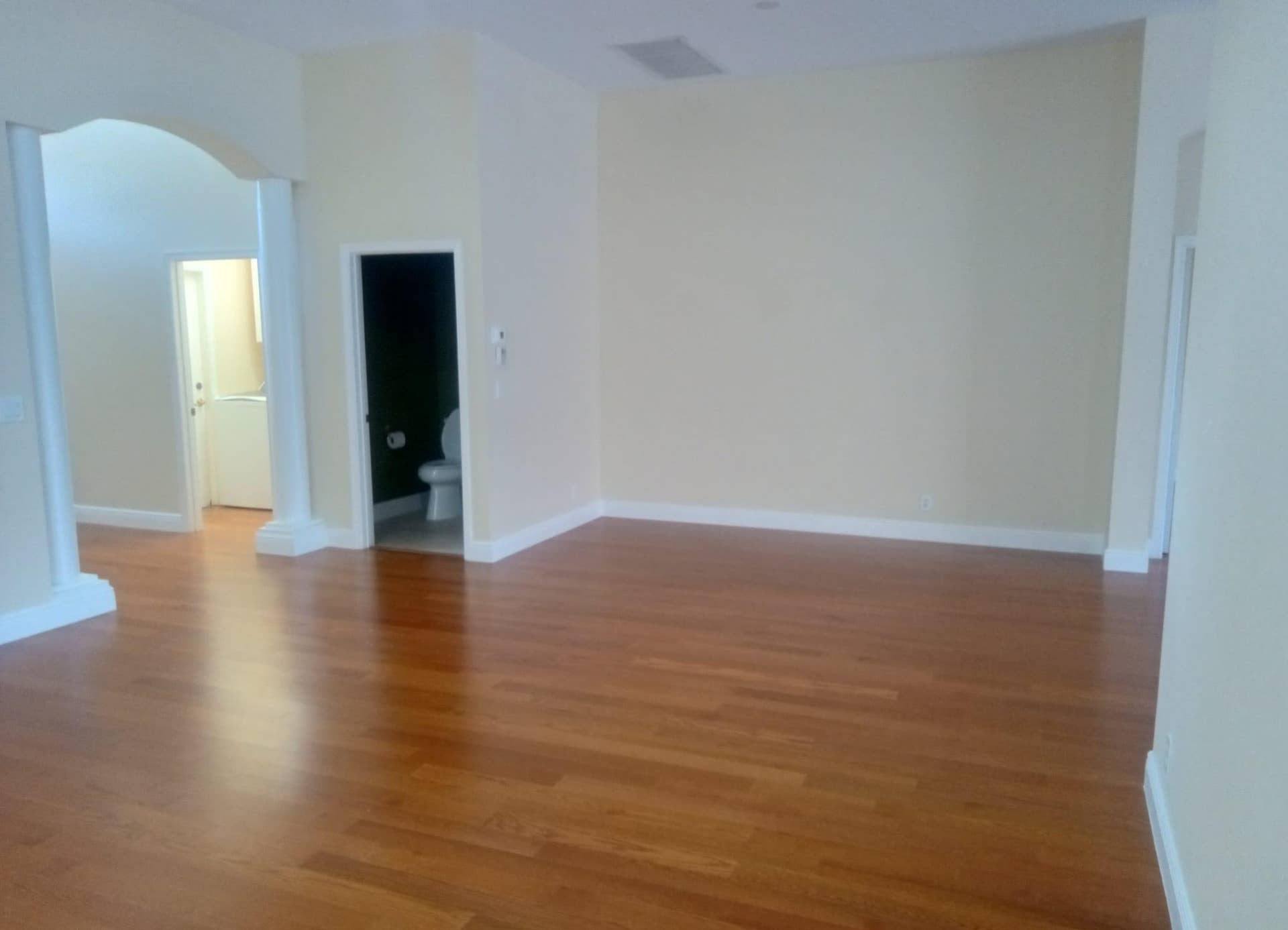 7703 CAPRIO Drive, Boynton Beach, FL 33472 Half bath