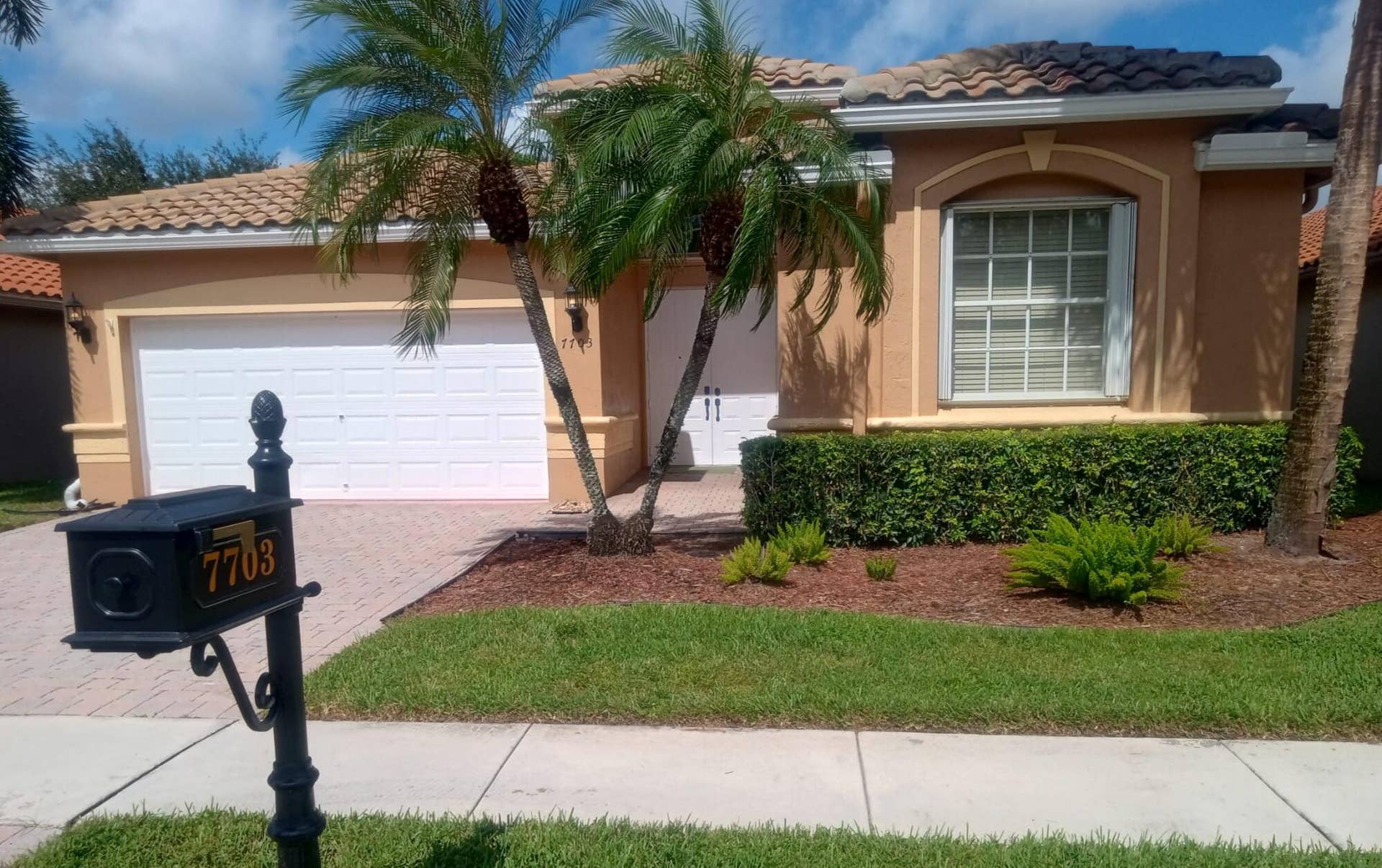 7703 CAPRIO Drive, Boynton Beach, FL 33472 Front of the house 2