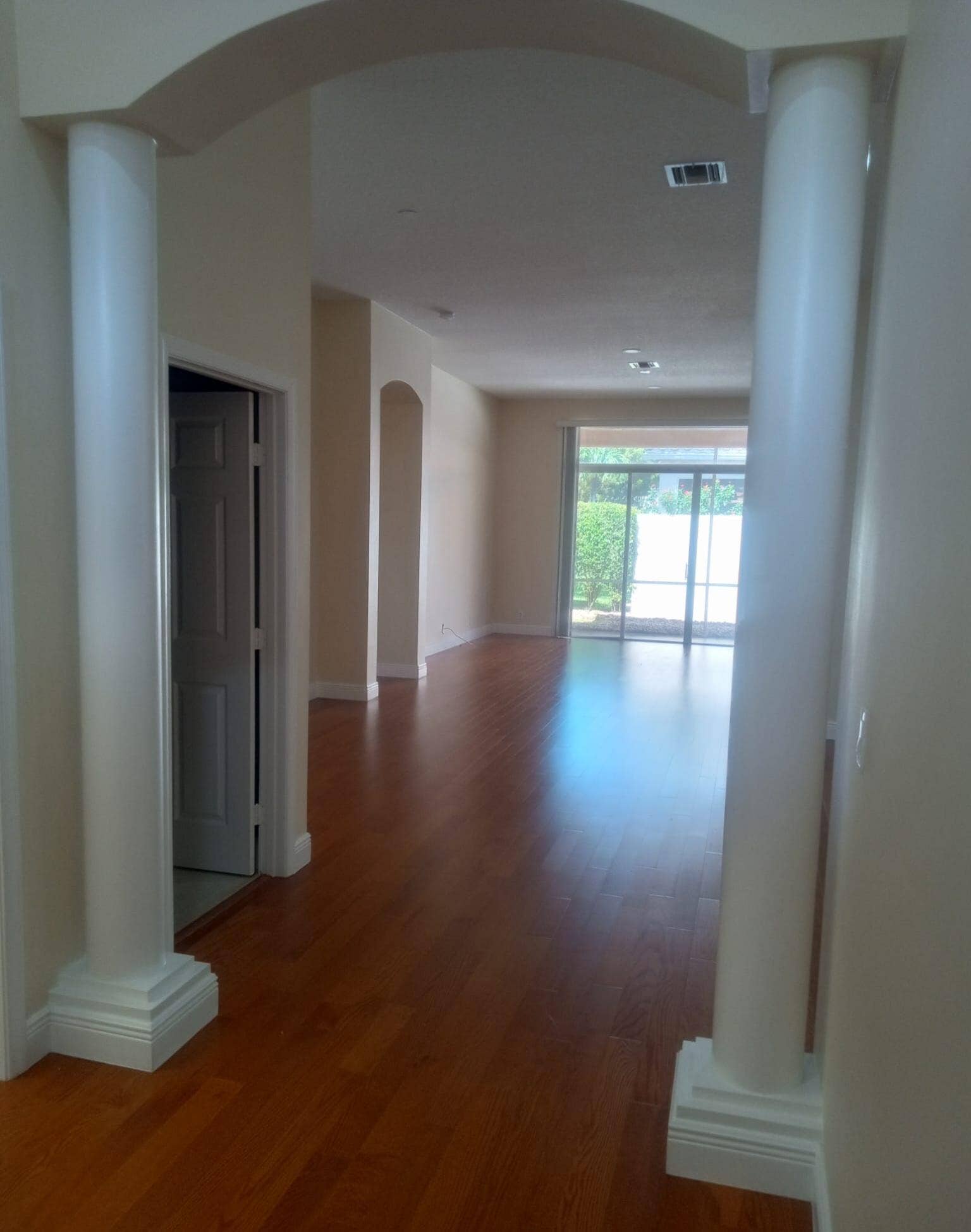 7703 CAPRIO Drive, Boynton Beach, FL 33472 Hallway