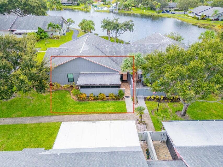 4054 NW CINNAMON TREE Circle, Jensen Beach, FL 34957 2