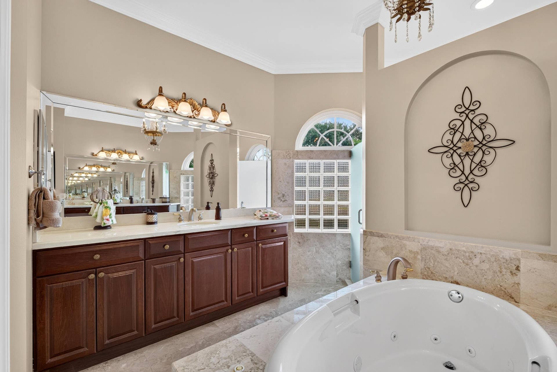 10625 Oak Meadow Lane, Lake Worth, FL 33449 Master Bathroom