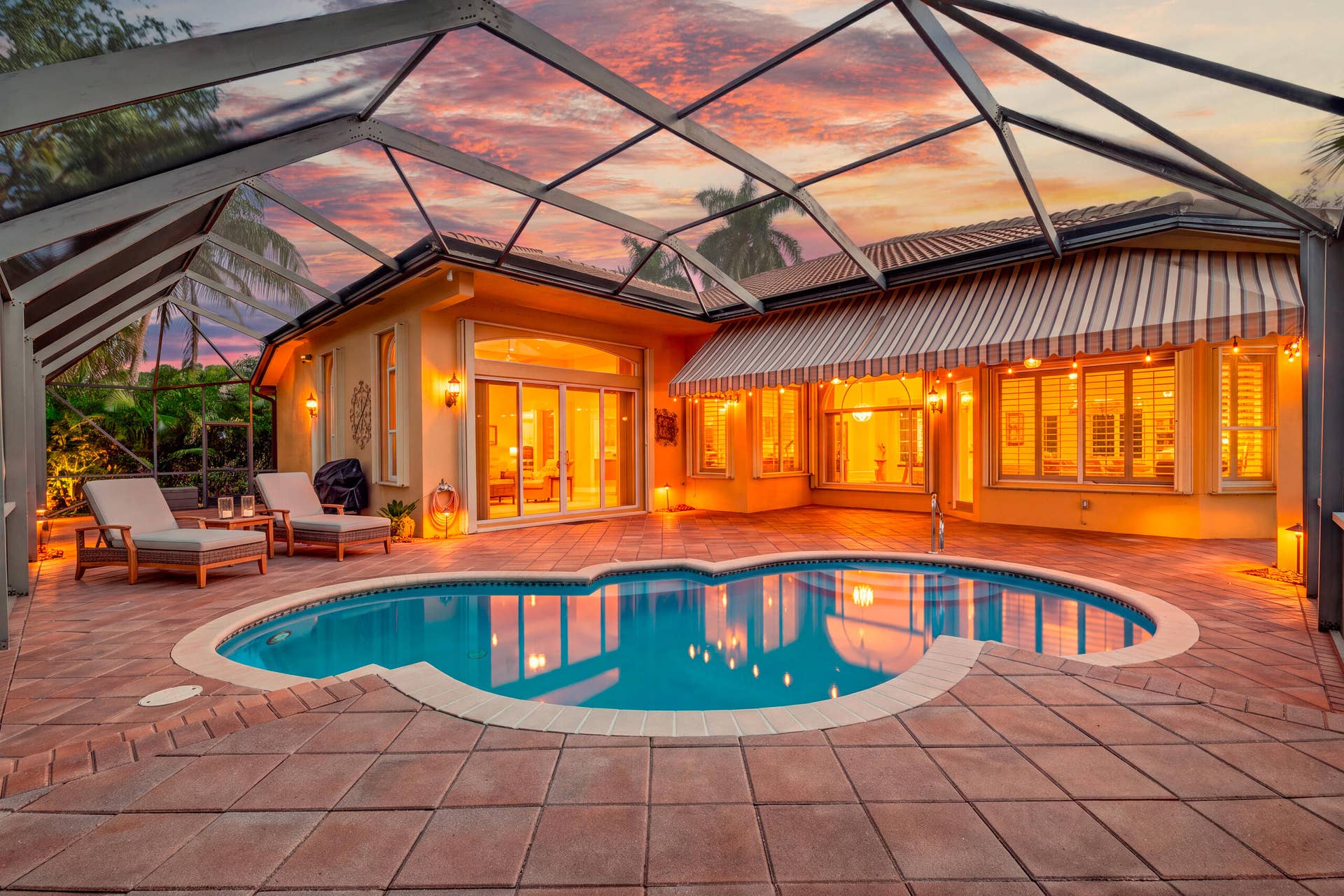10625 Oak Meadow Lane, Lake Worth, FL 33449 Pool at Night