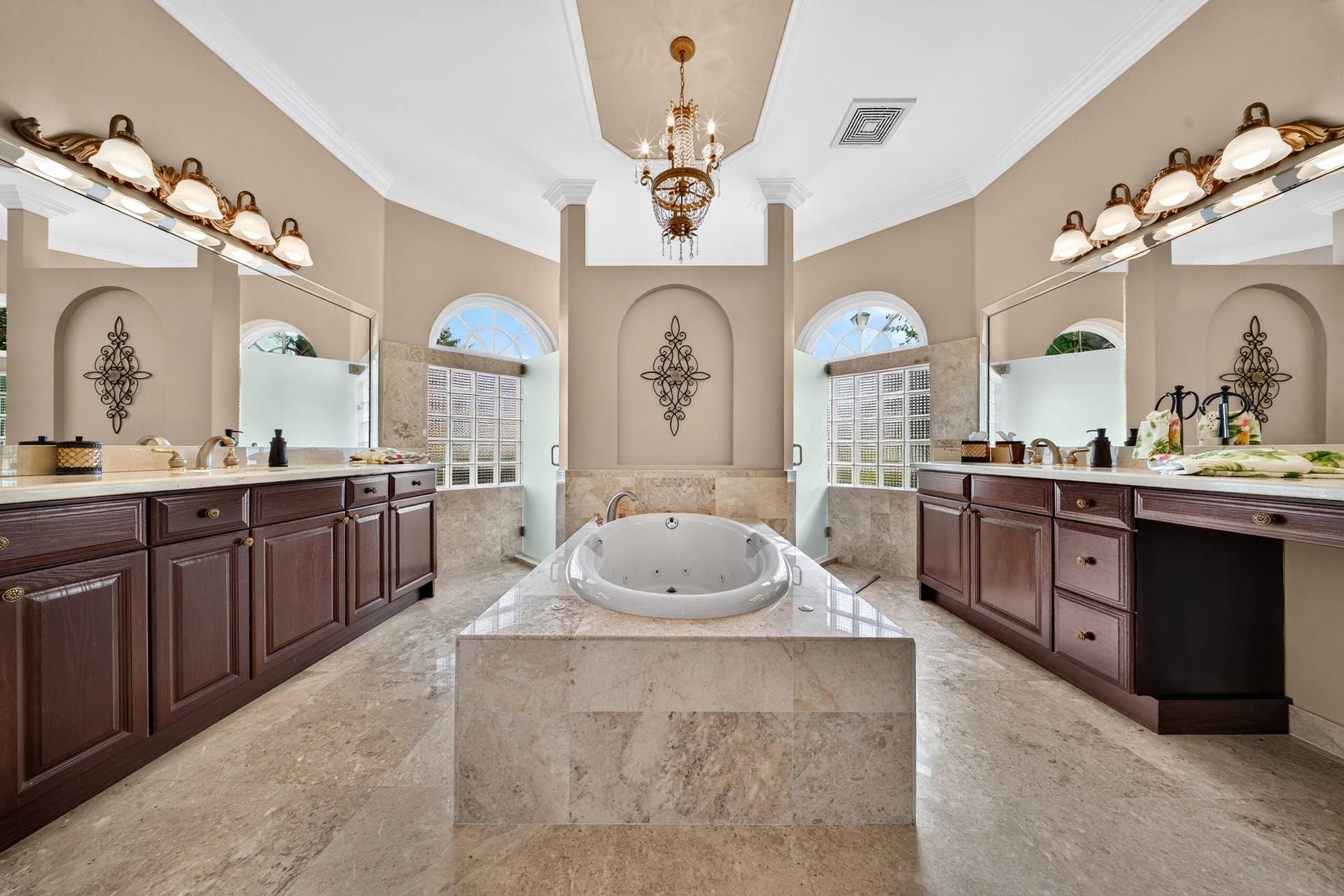 10625 Oak Meadow Lane, Lake Worth, FL 33449 Master Bathroom