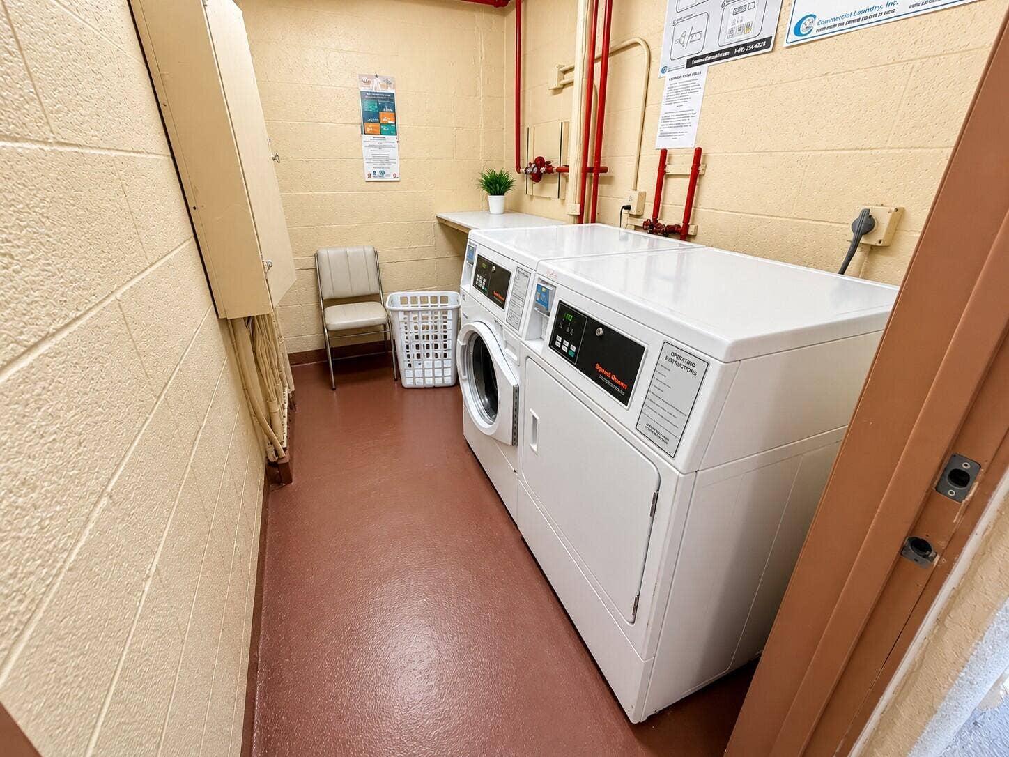 8345 SUNRISE LAKES Boulevard, #109, Sunrise, FL 33322 Laundry Room, ground floor