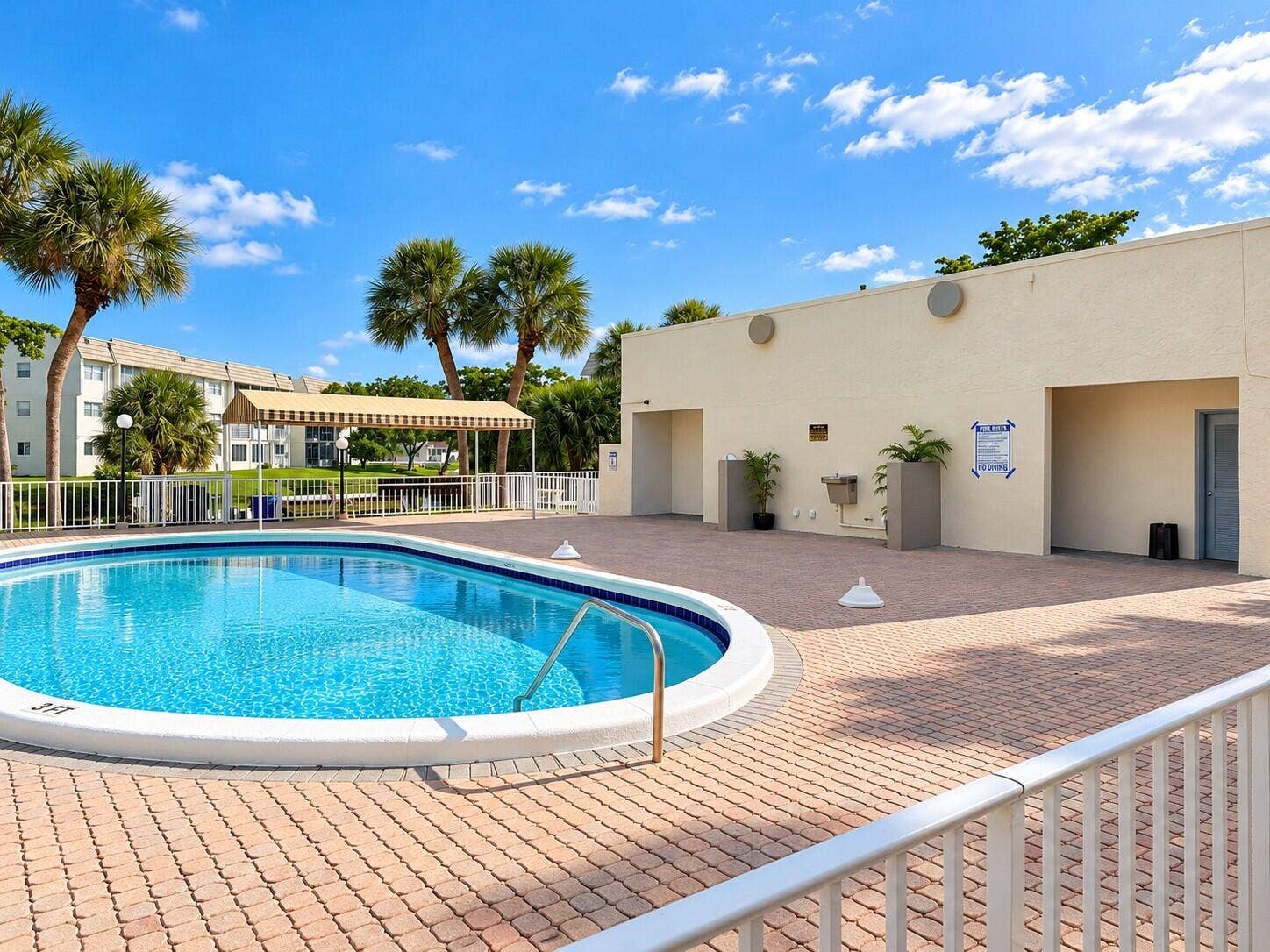 8345 SUNRISE LAKES Boulevard, #109, Sunrise, FL 33322 Condominium Pool Courtyard