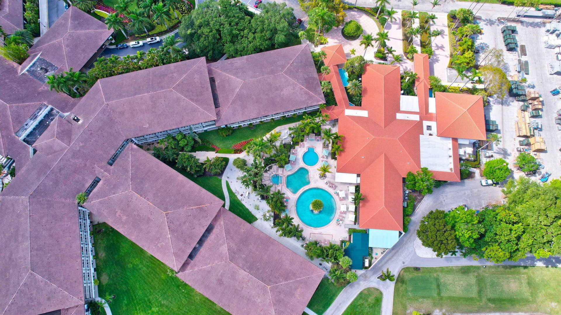 526 Club Drive, Palm Beach Gardens, FL 33418 44-web-or-mls-DJI_0403_4_5_6_7